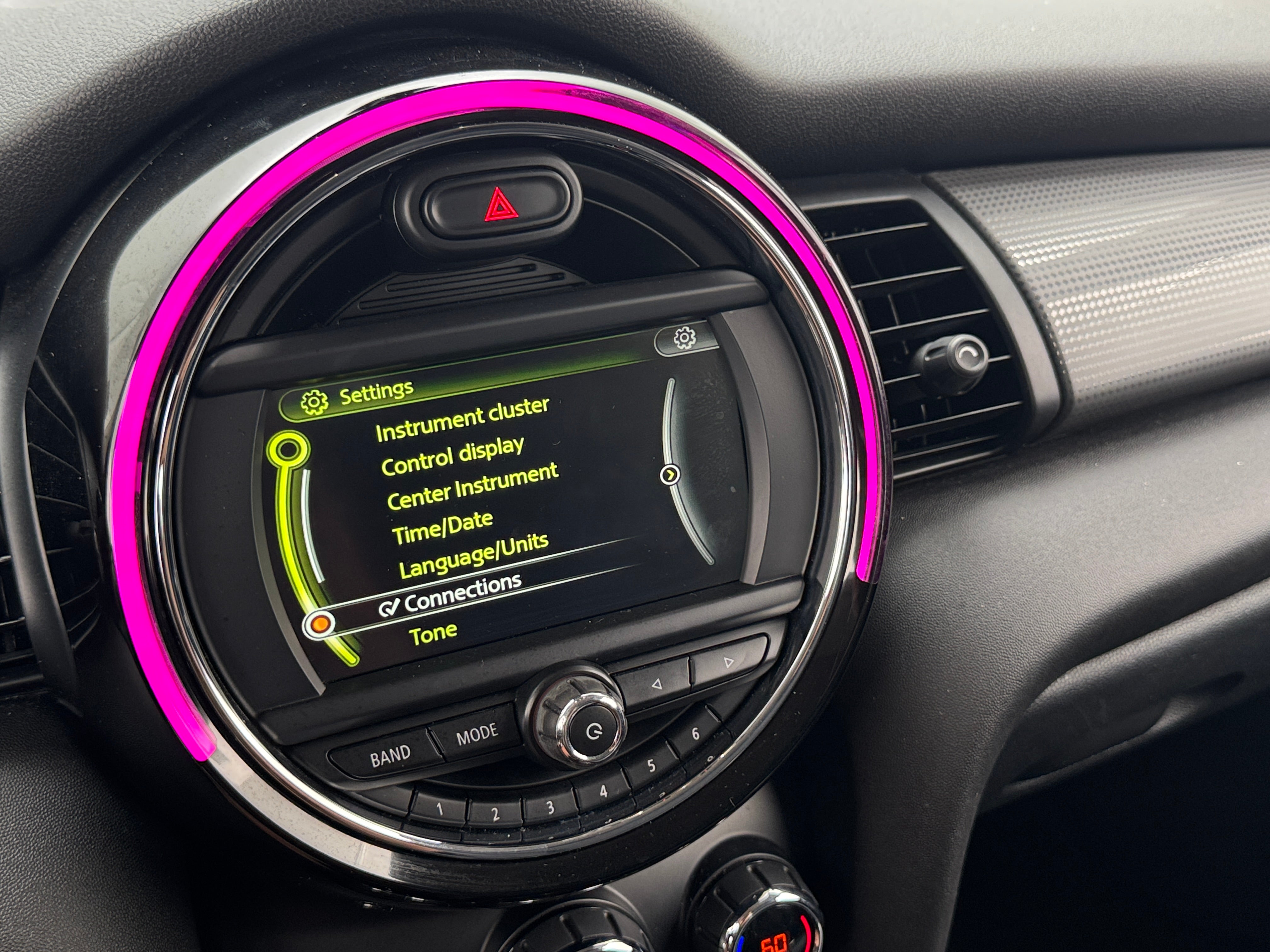 Thumbnail: 2017 MINI Cooper Hardtop - 2