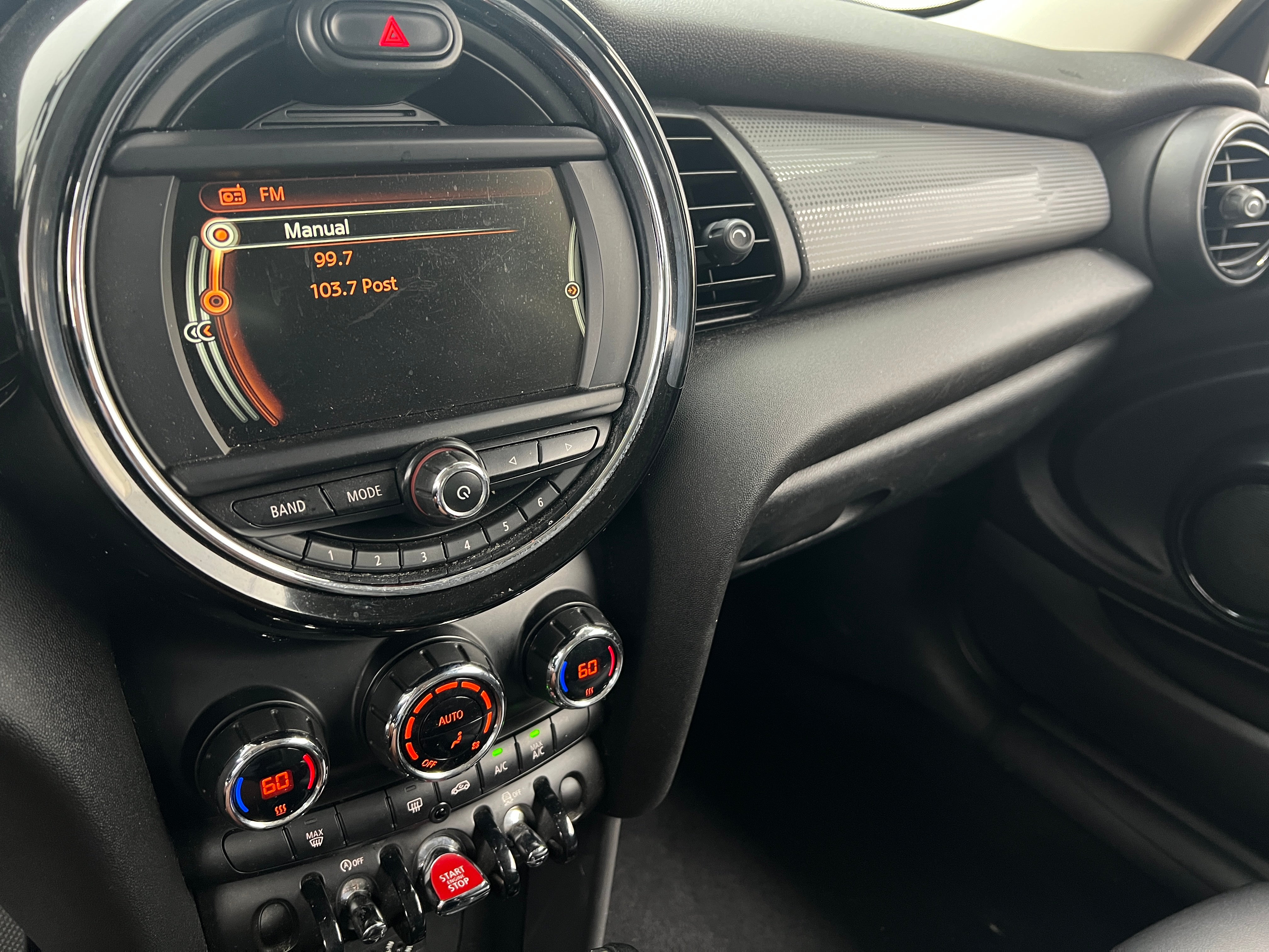 Thumbnail: 2018 MINI Cooper Hardtop - 2