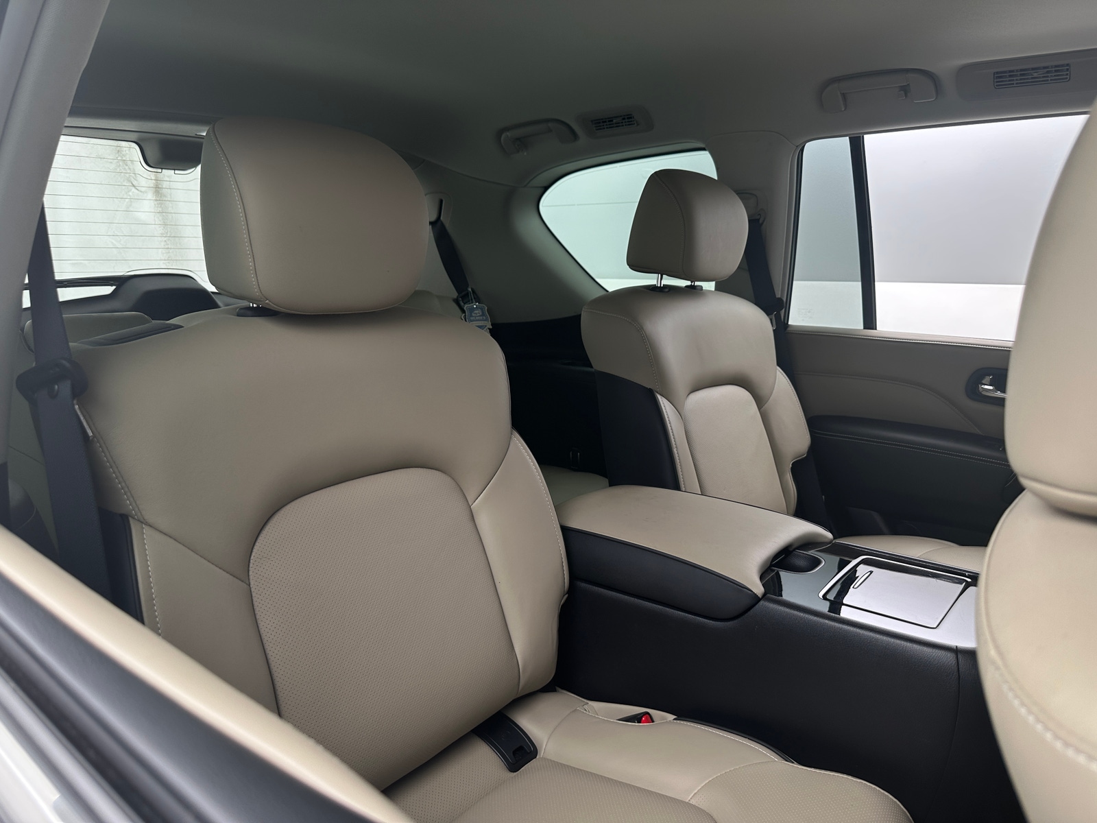 Thumbnail: 2022 INFINITI QX80 - 5