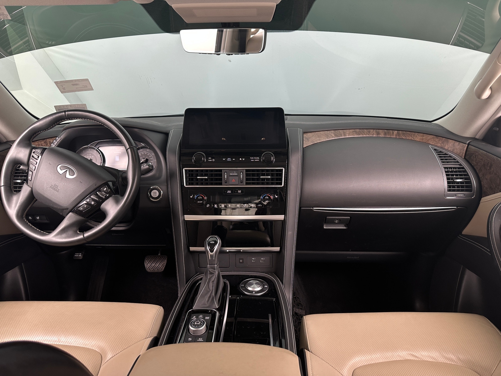 Thumbnail: 2022 INFINITI QX80 - 2