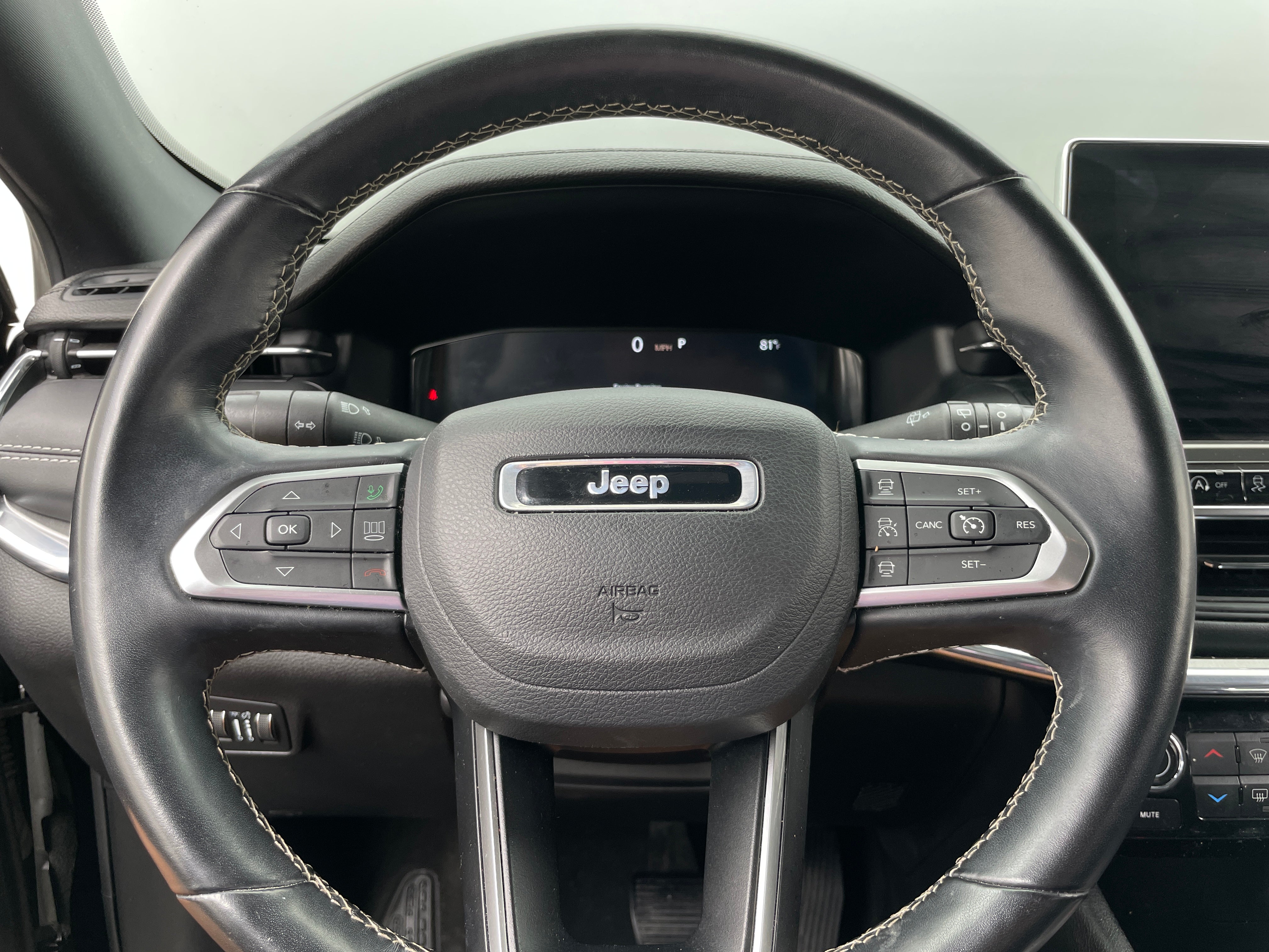 Thumbnail: 2022 Jeep Compass - 4