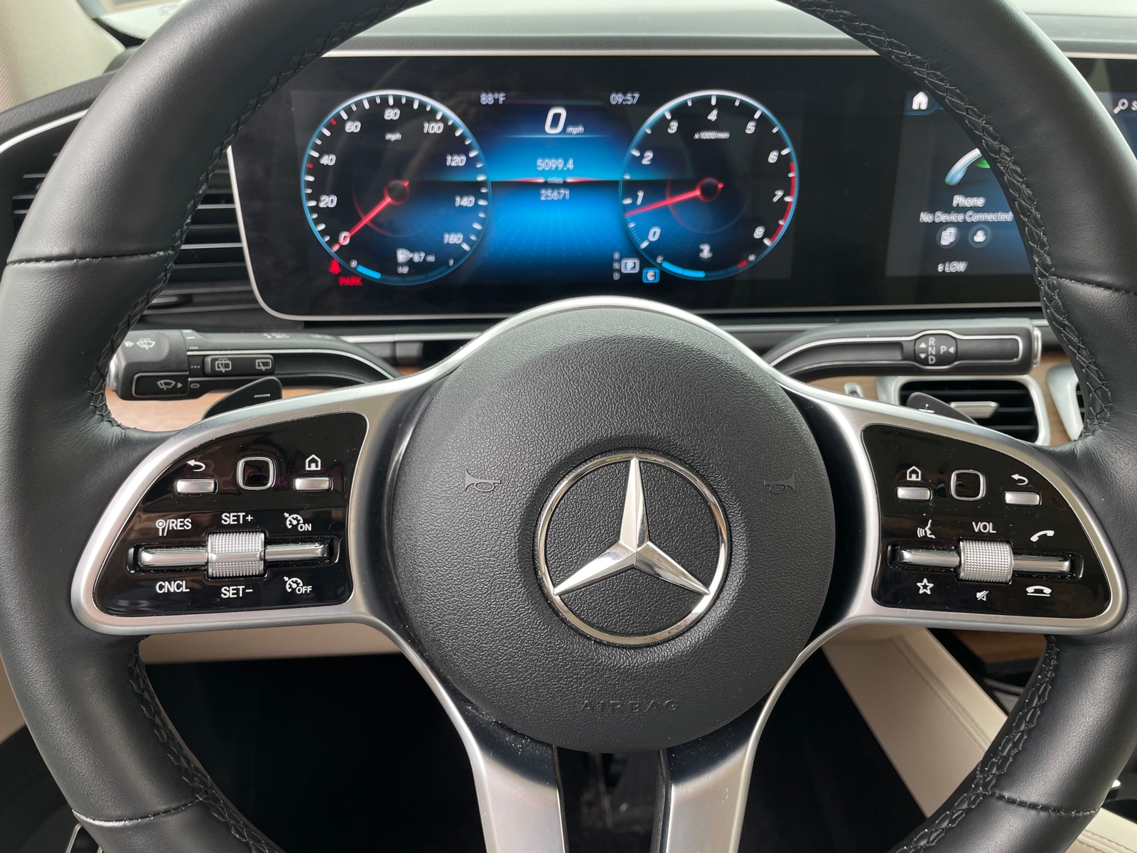 Thumbnail: 2022 Mercedes-Benz GLE - 4