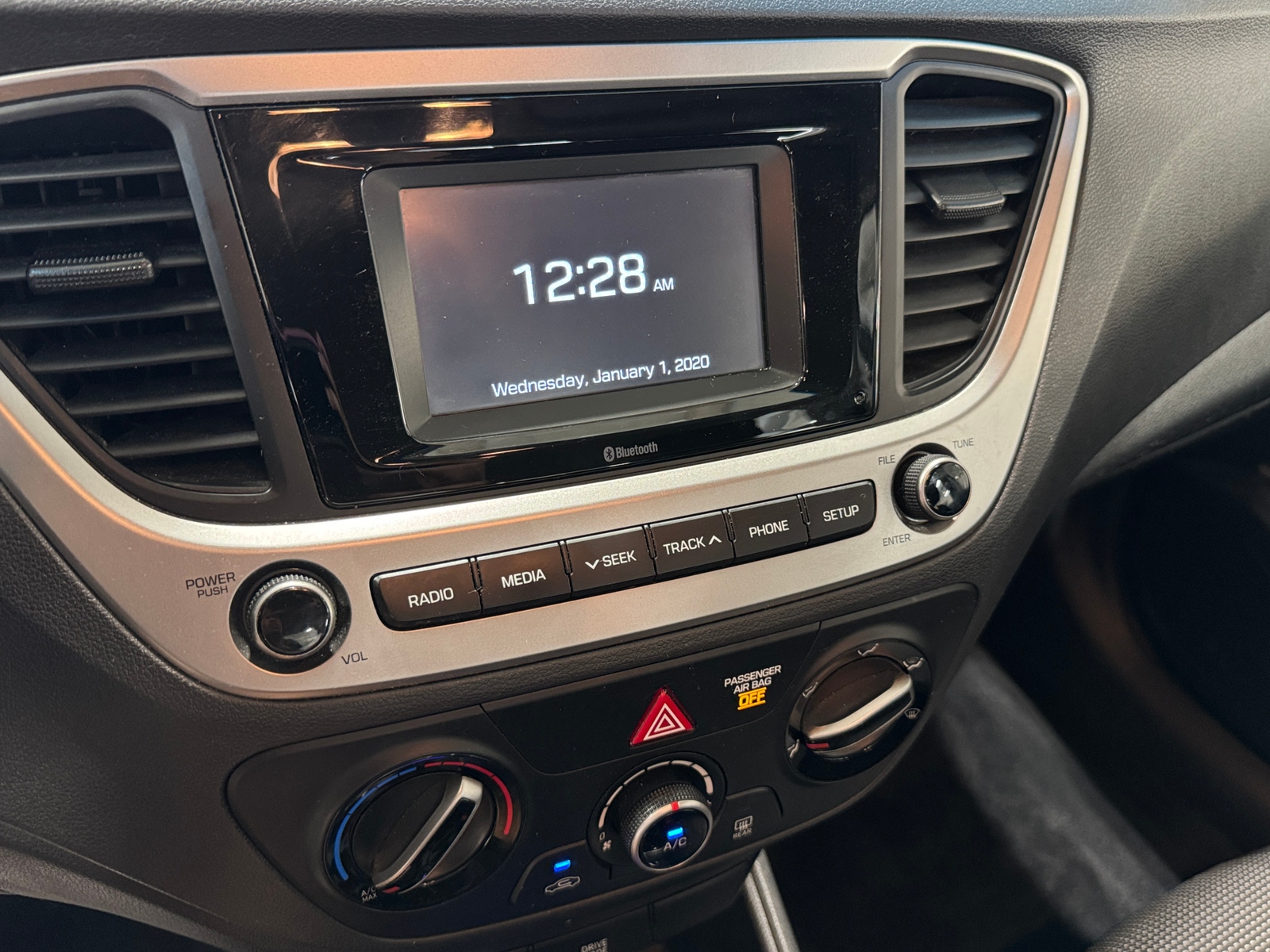 Thumbnail: 2018 Hyundai Accent - 4