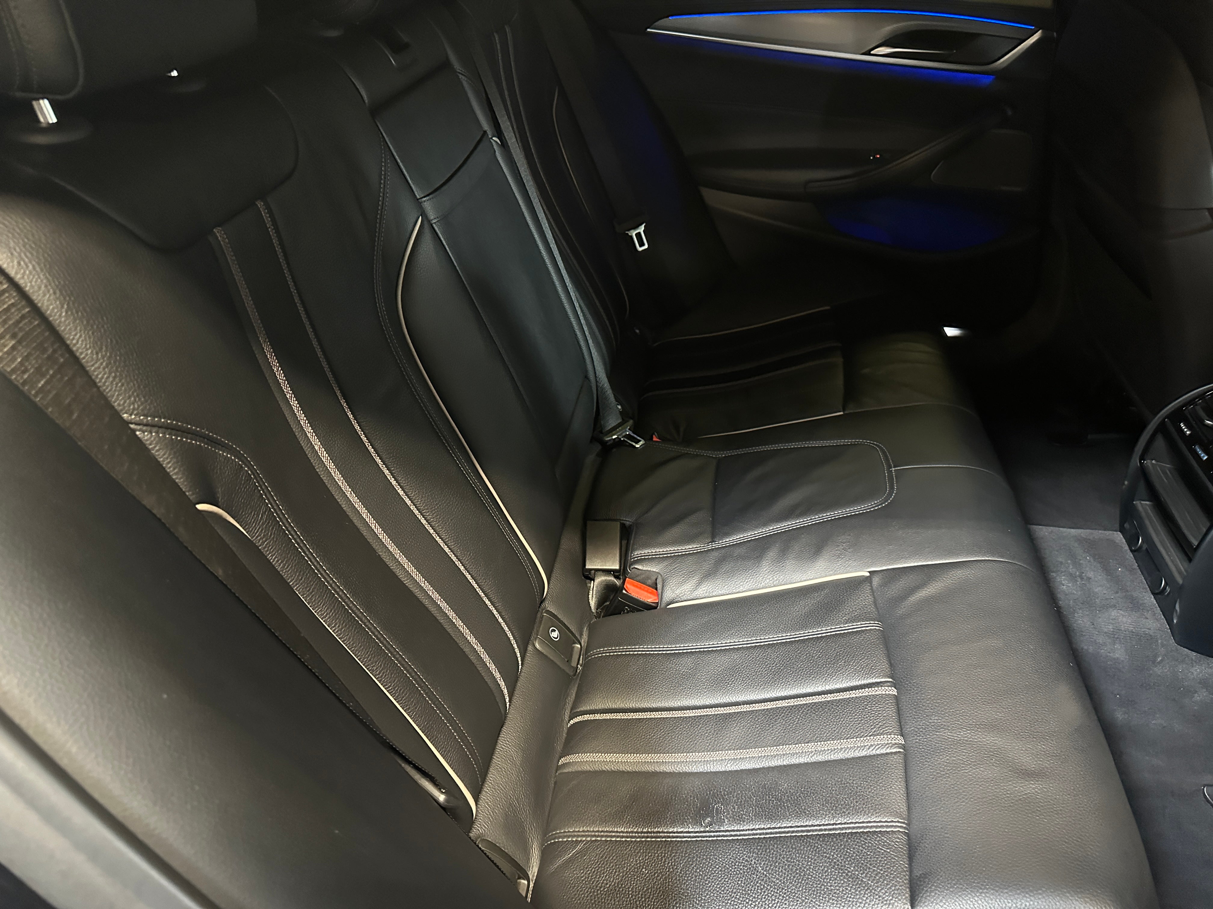 Thumbnail: 2018 BMW 5 Series - 5