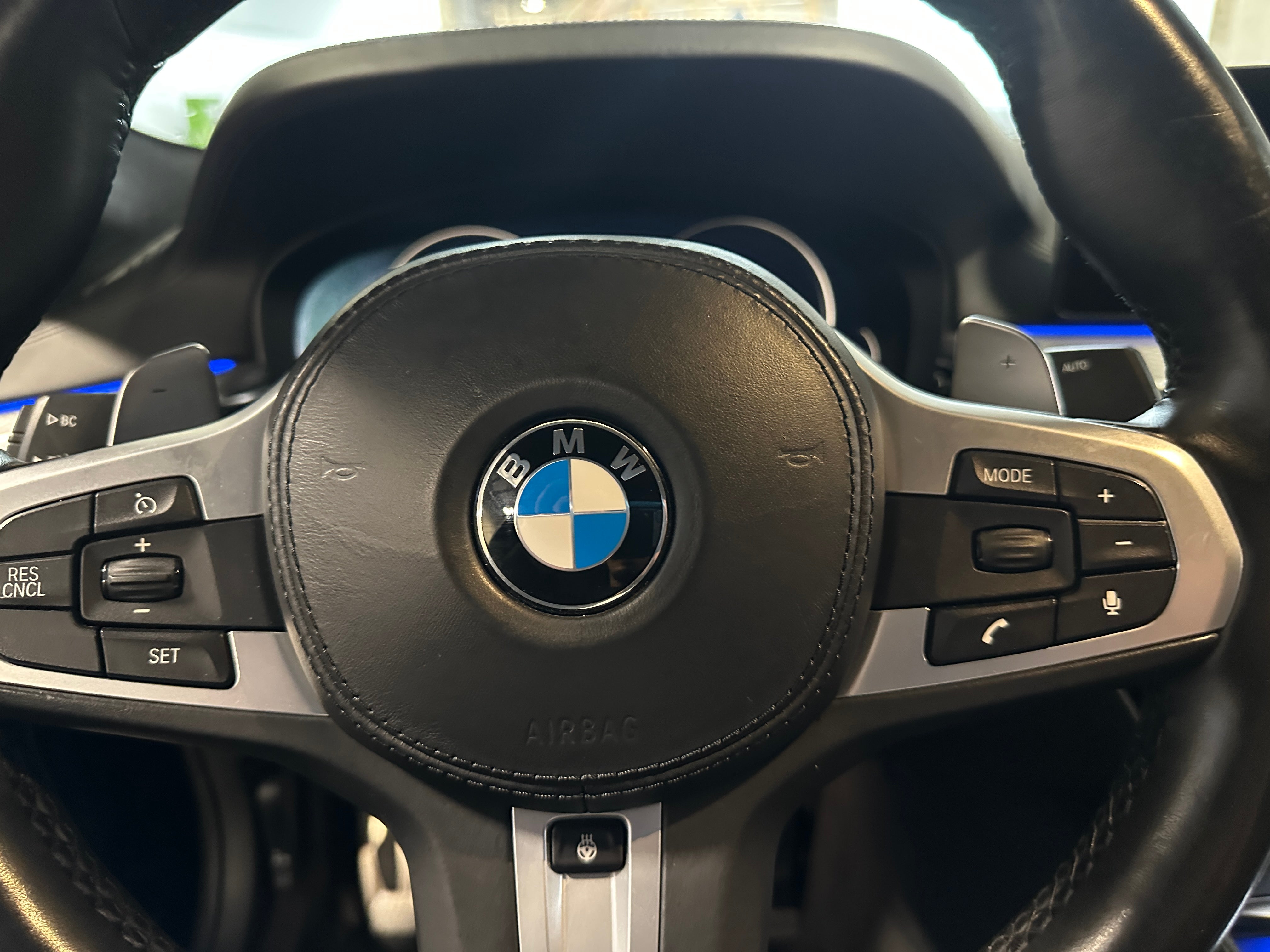 Thumbnail: 2018 BMW 5 Series - 4