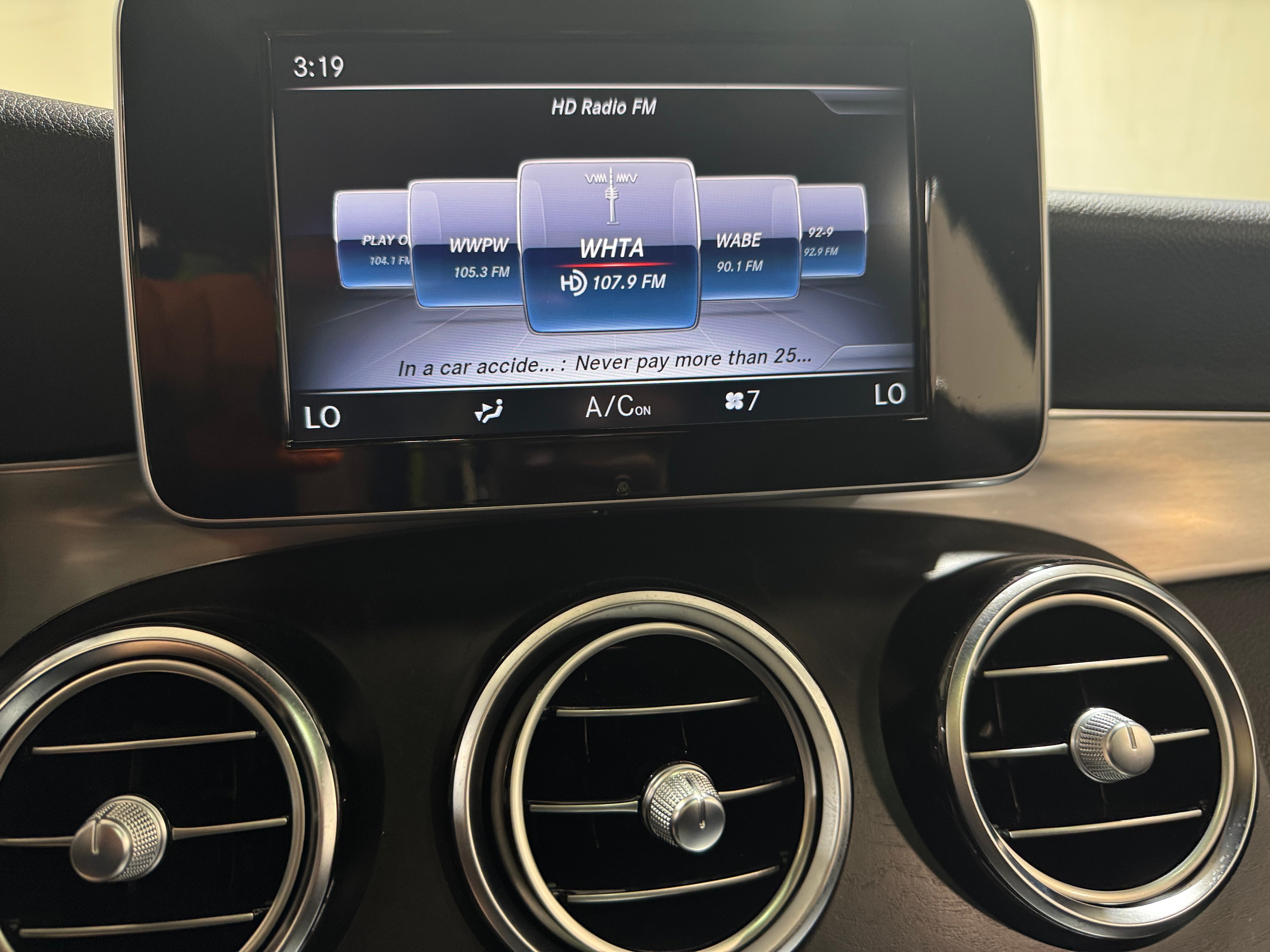 Thumbnail: 2019 Mercedes-Benz GLC - 3