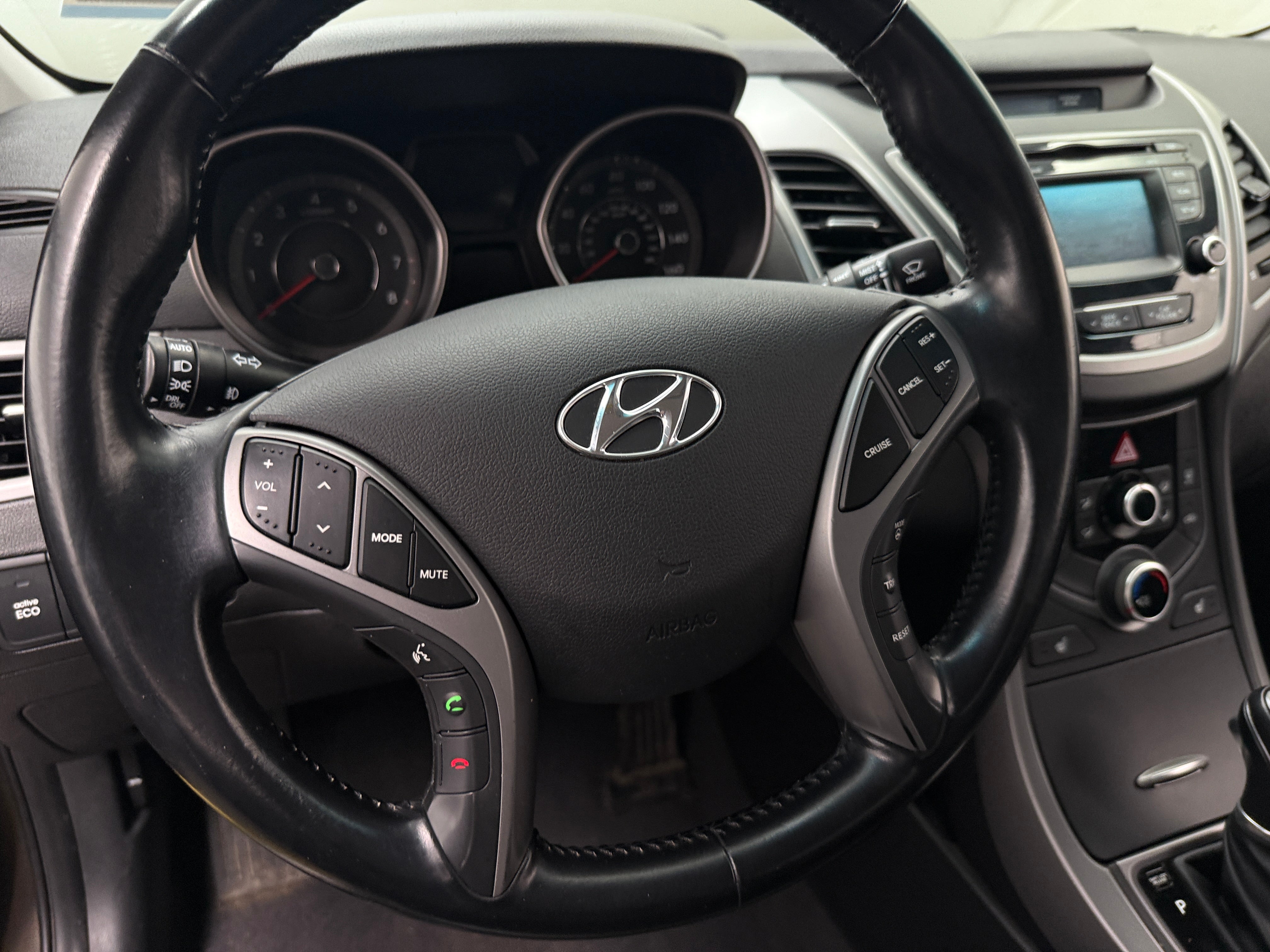 Thumbnail: 2014 Hyundai Elantra - 4