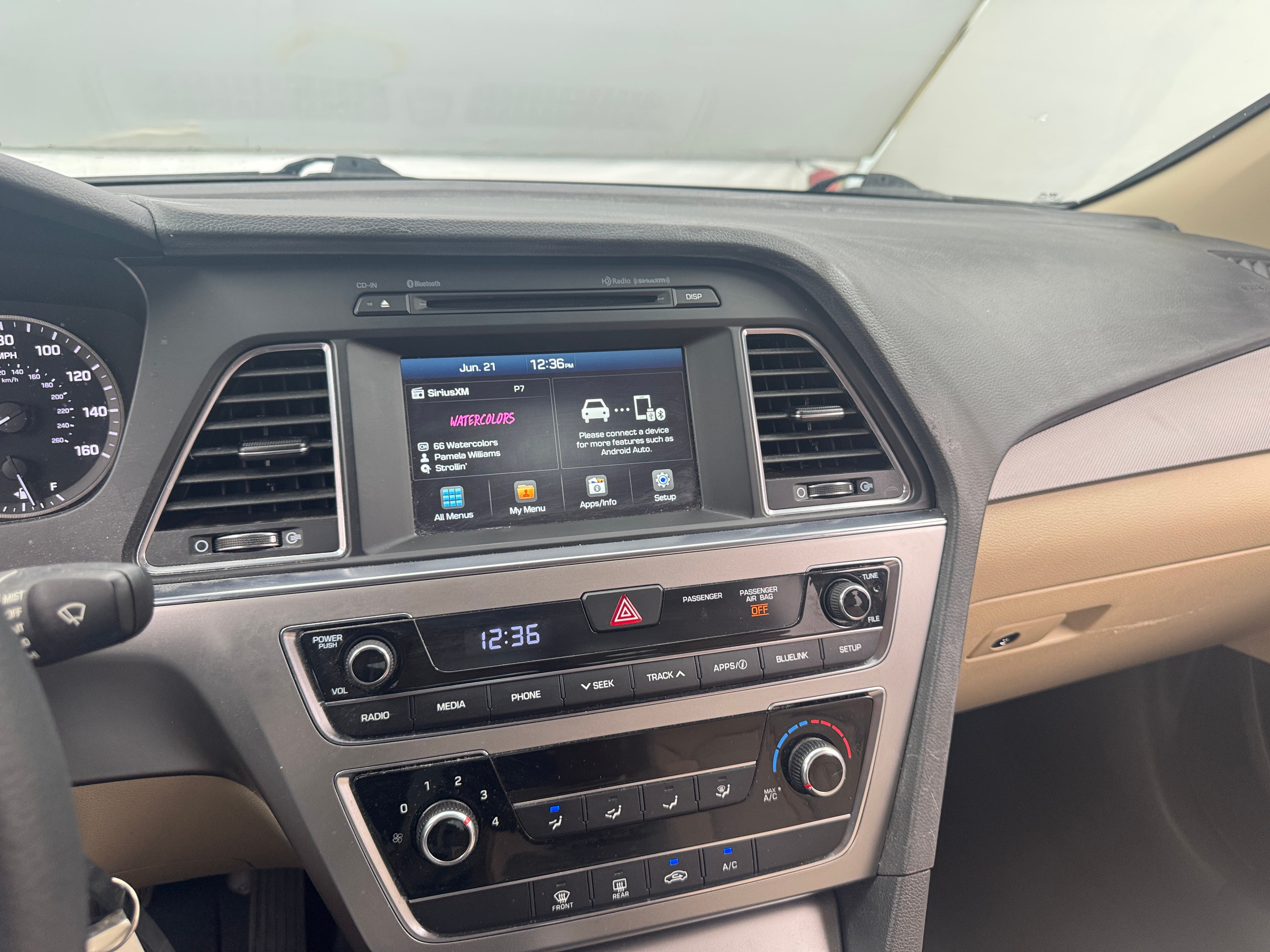 Thumbnail: 2016 Hyundai Sonata - 4