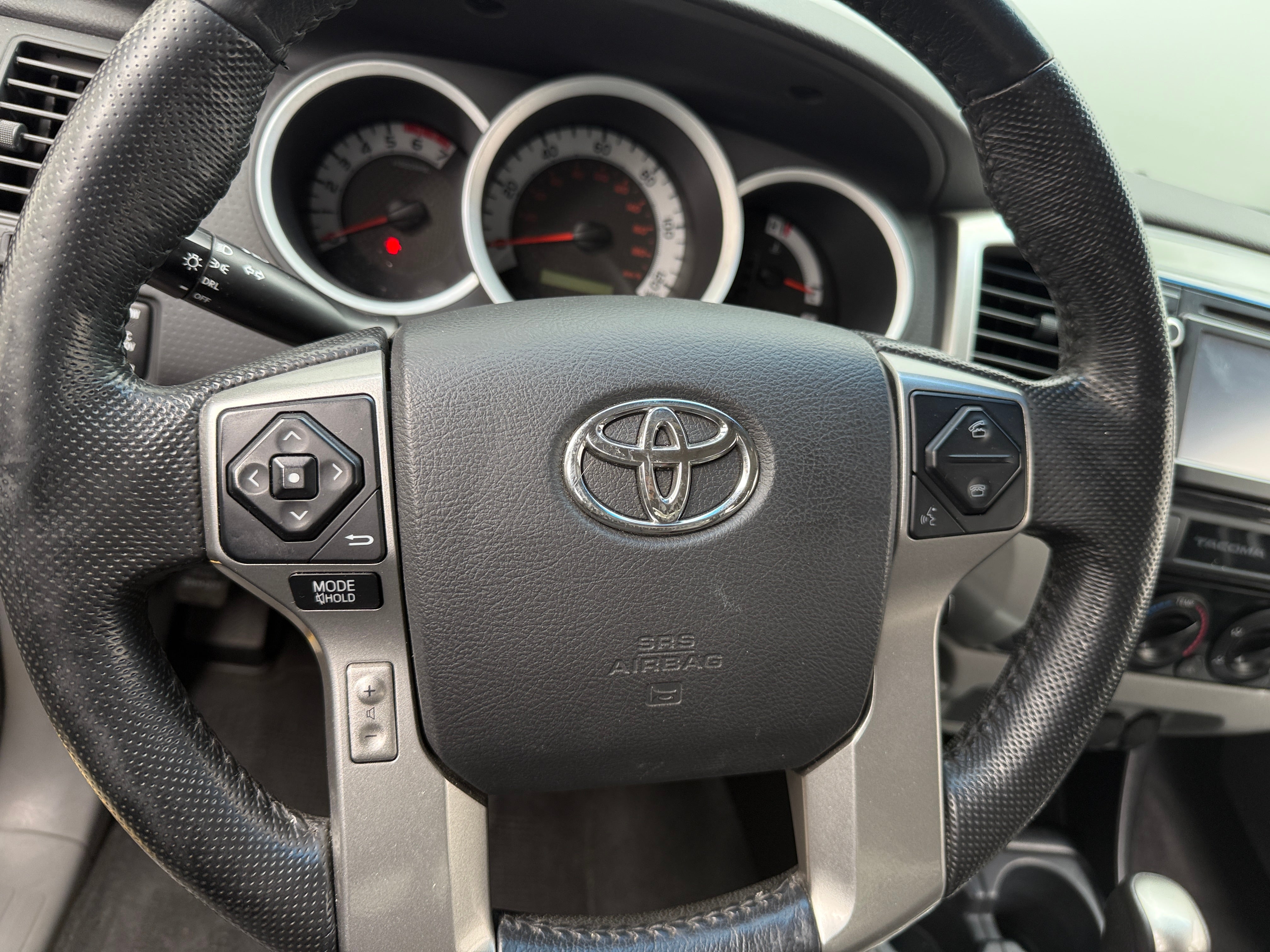 Thumbnail: 2015 Toyota Tacoma - 5