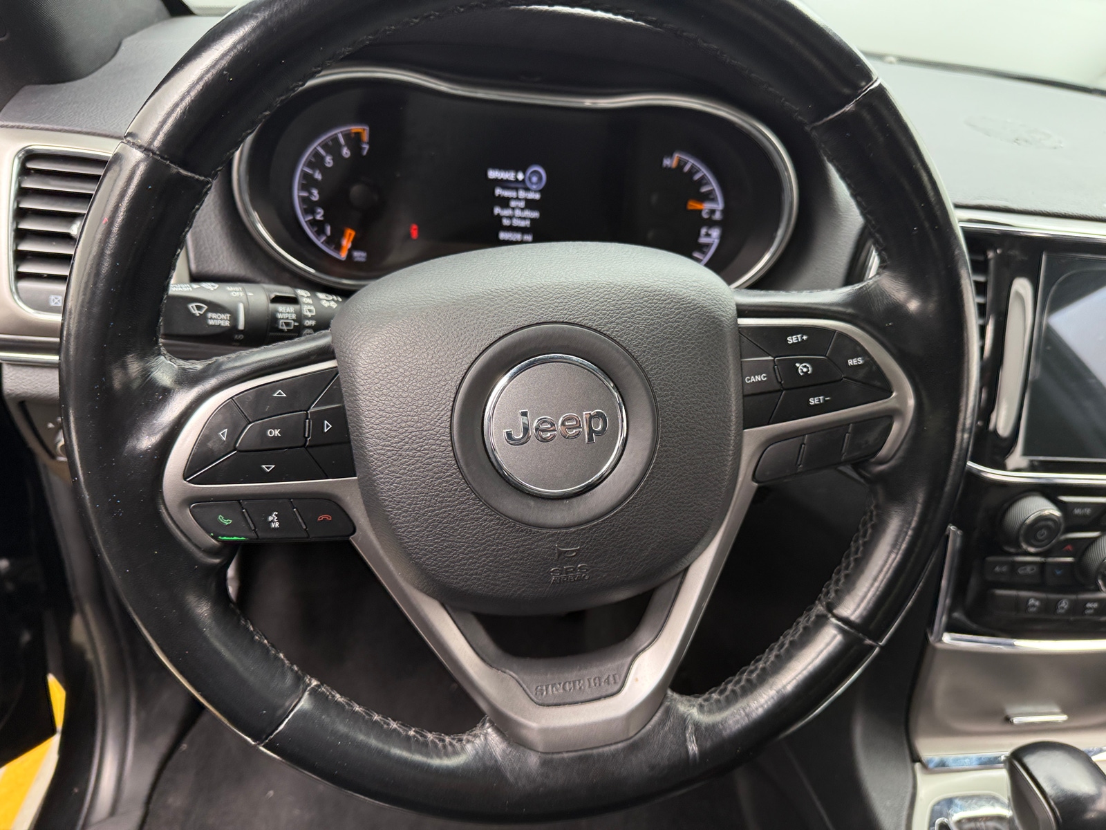 Thumbnail: 2021 Jeep Grand Cherokee - 4