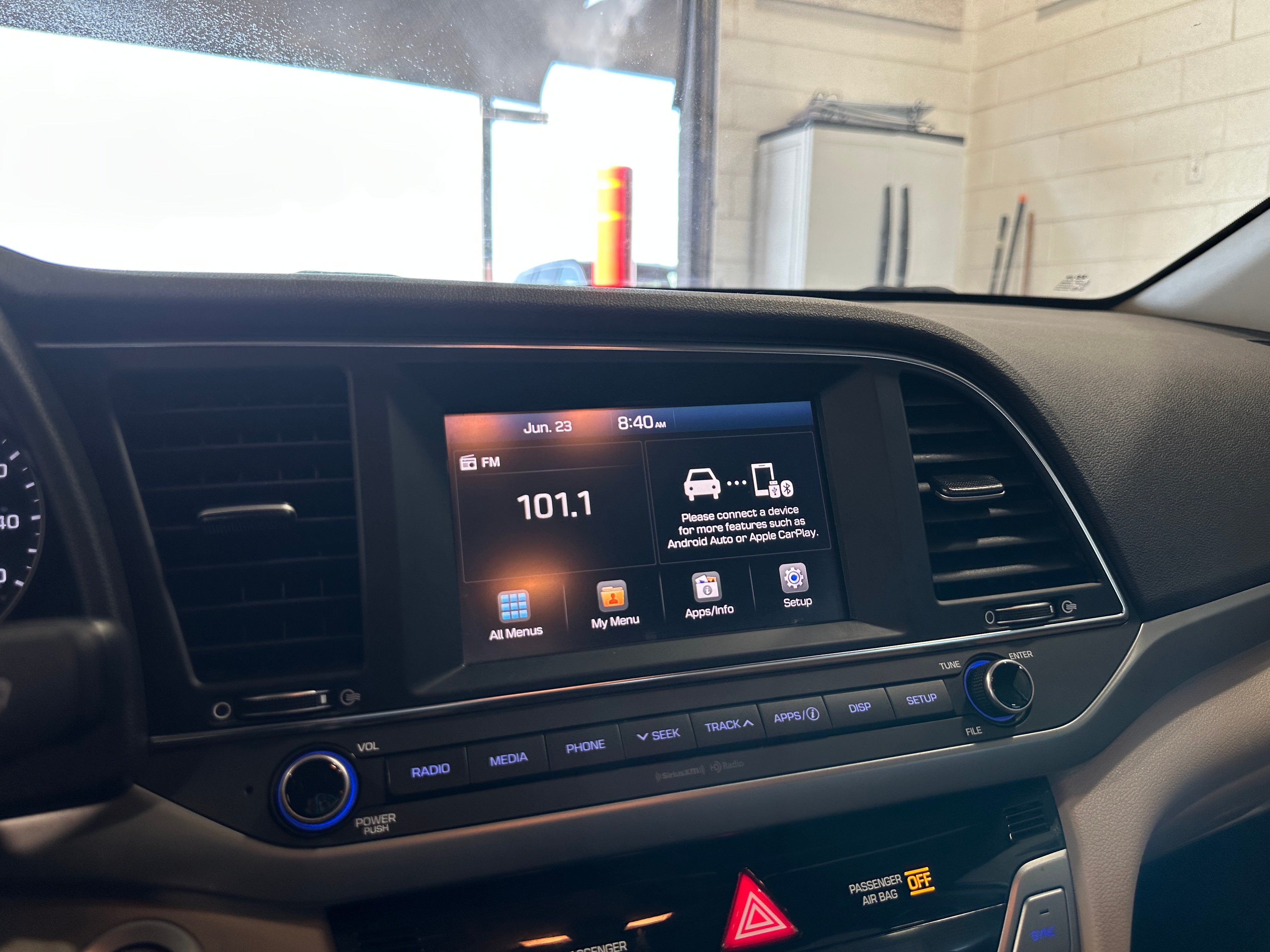 Thumbnail: 2018 Hyundai Elantra - 4