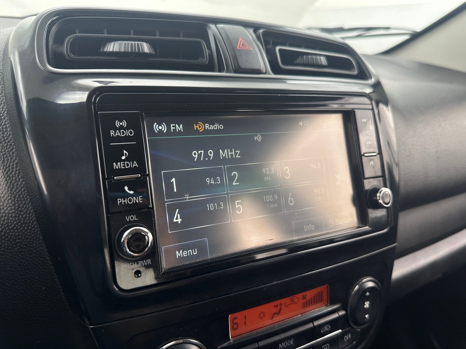 Thumbnail: 2020 Mitsubishi Mirage G4 - 4
