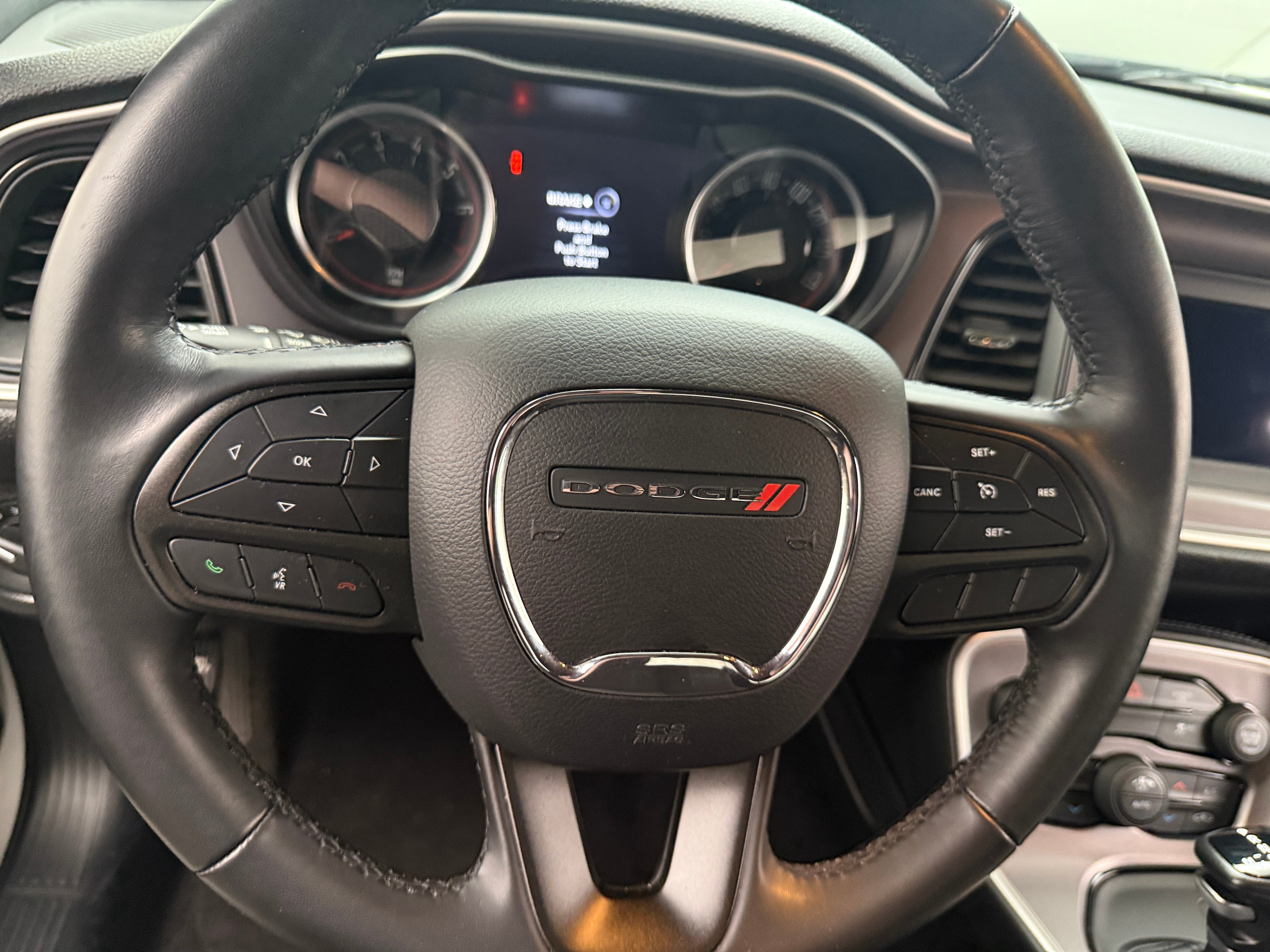 Thumbnail: 2022 Dodge Challenger - 4