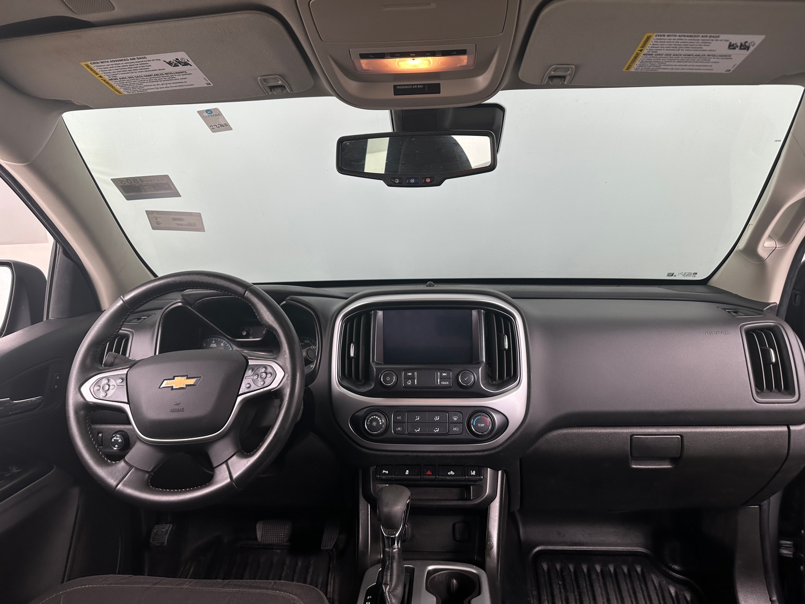 Thumbnail: 2022 Chevrolet Colorado - 3