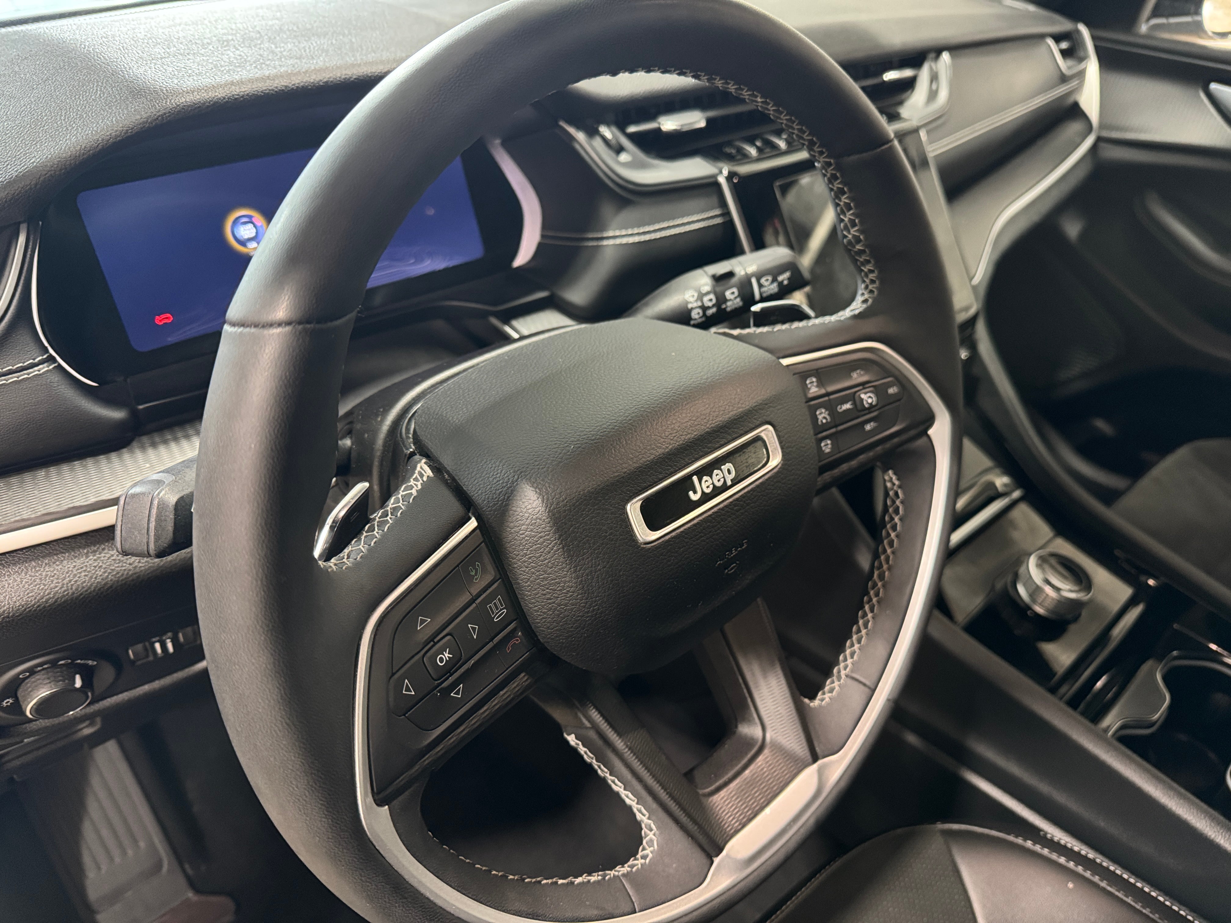 Thumbnail: 2023 Jeep Grand Cherokee - 2