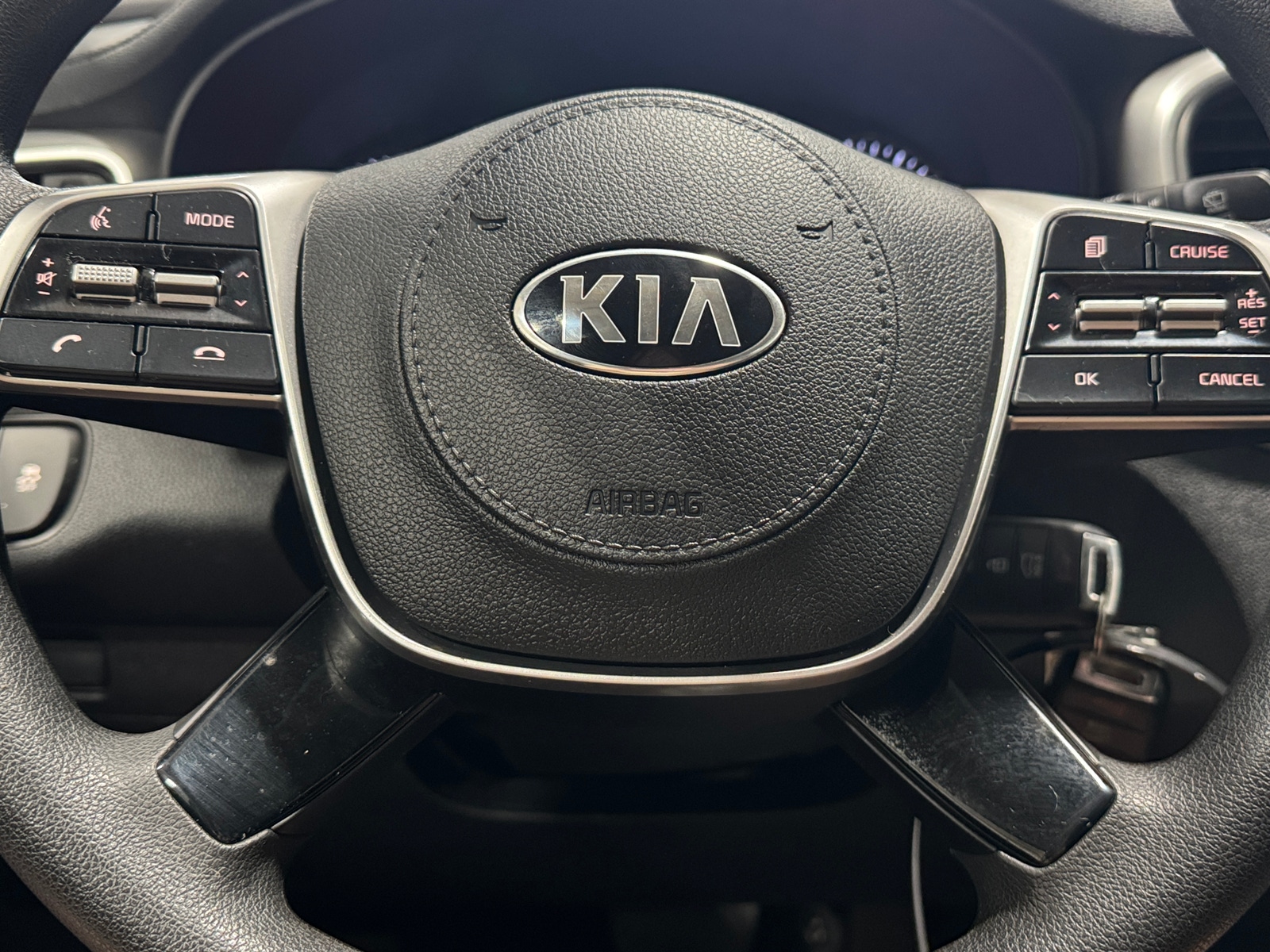 Thumbnail: 2020 Kia Sorento - 5