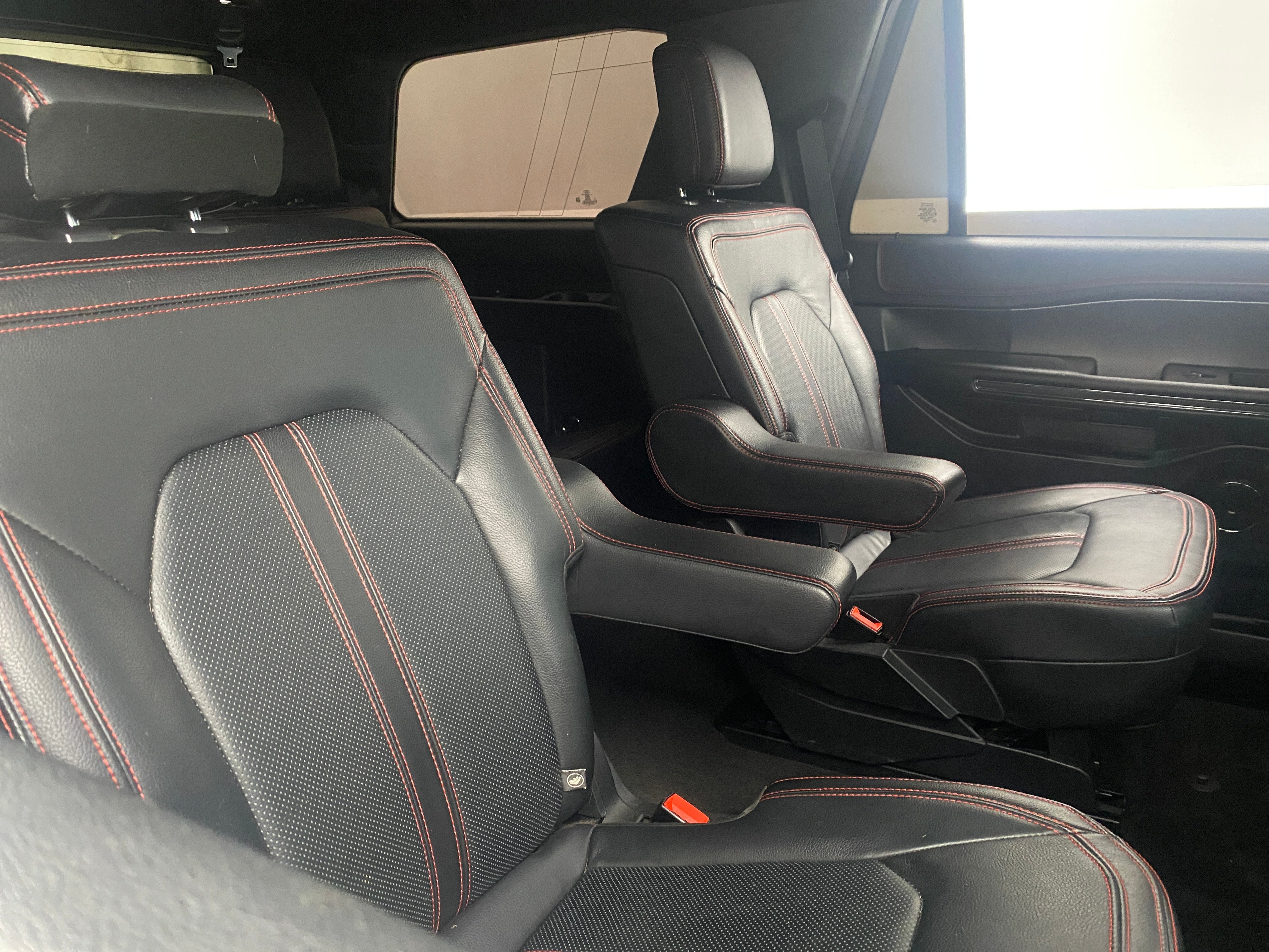 Thumbnail: 2019 Ford Expedition - 5