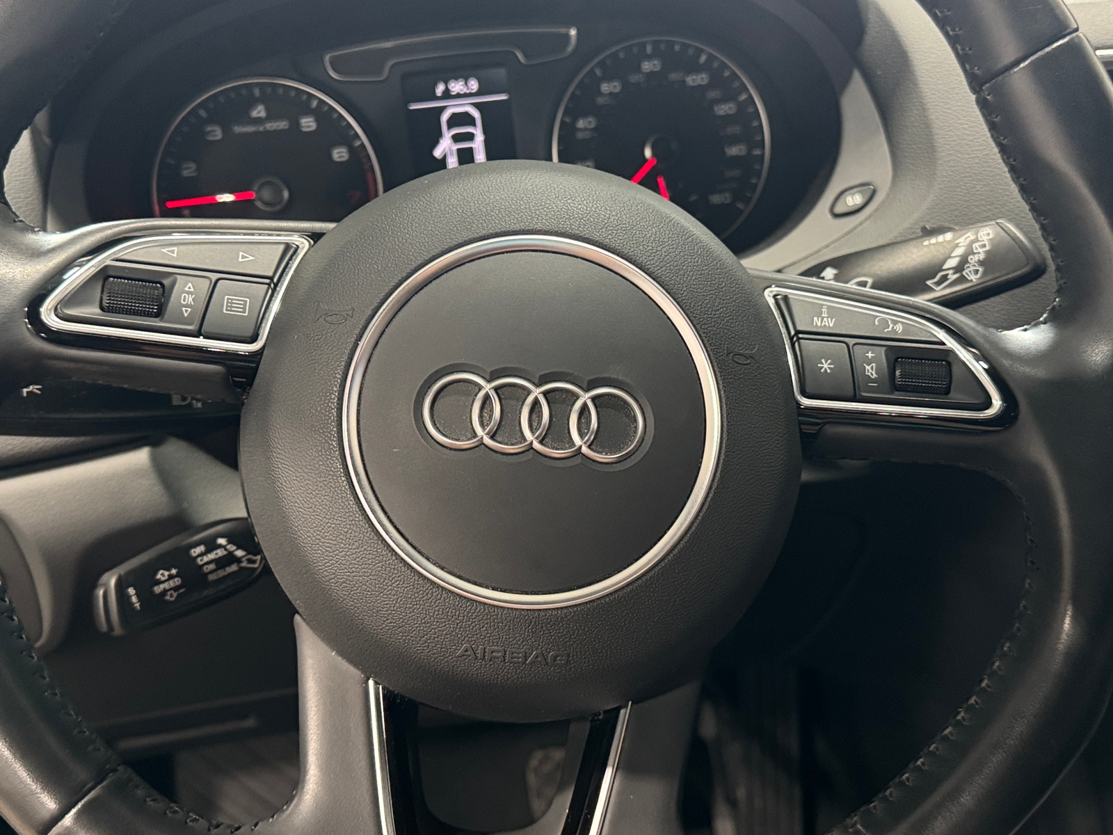 Thumbnail: 2018 Audi Q3 - 4