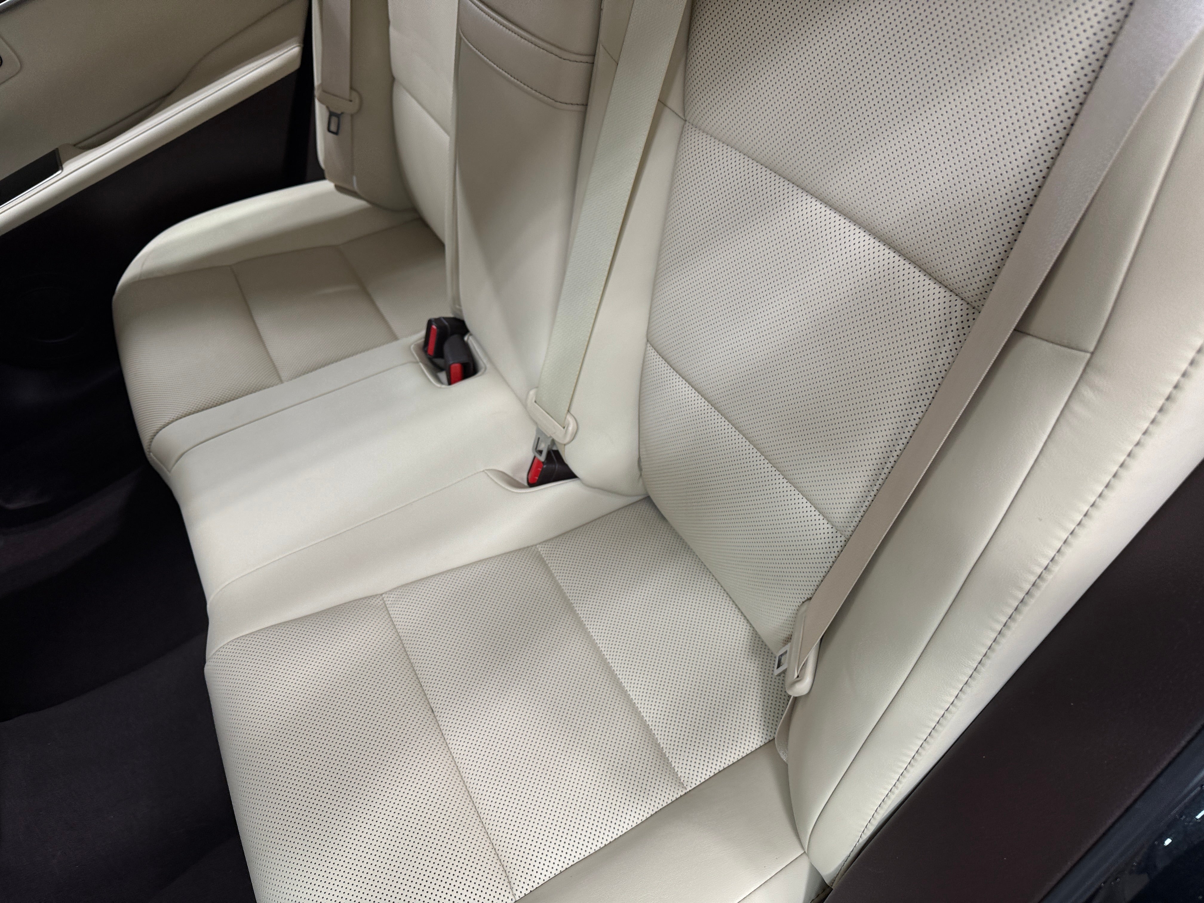 Thumbnail: 2017 Lexus ES - 5