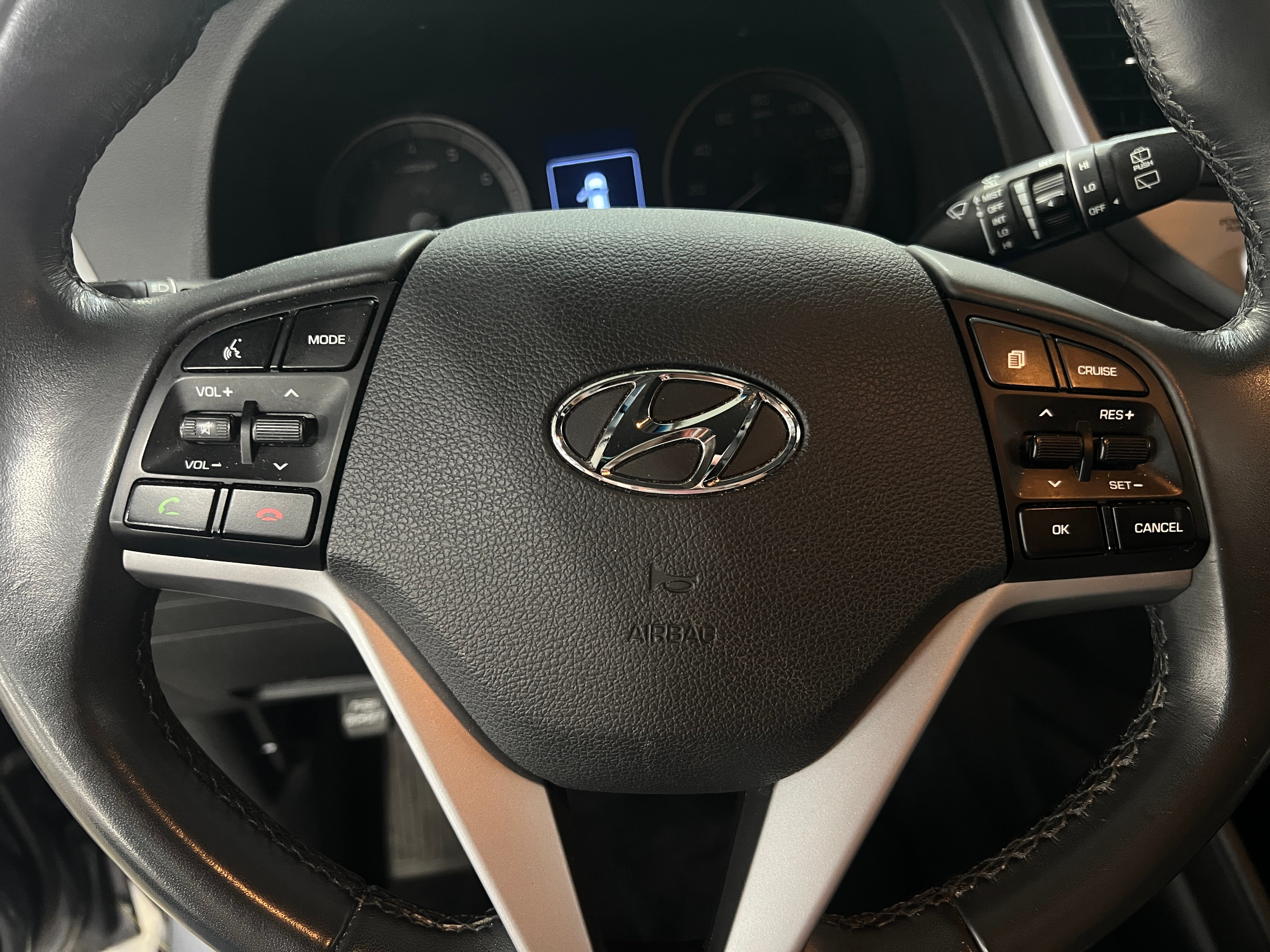 Thumbnail: 2017 Hyundai Tucson - 4
