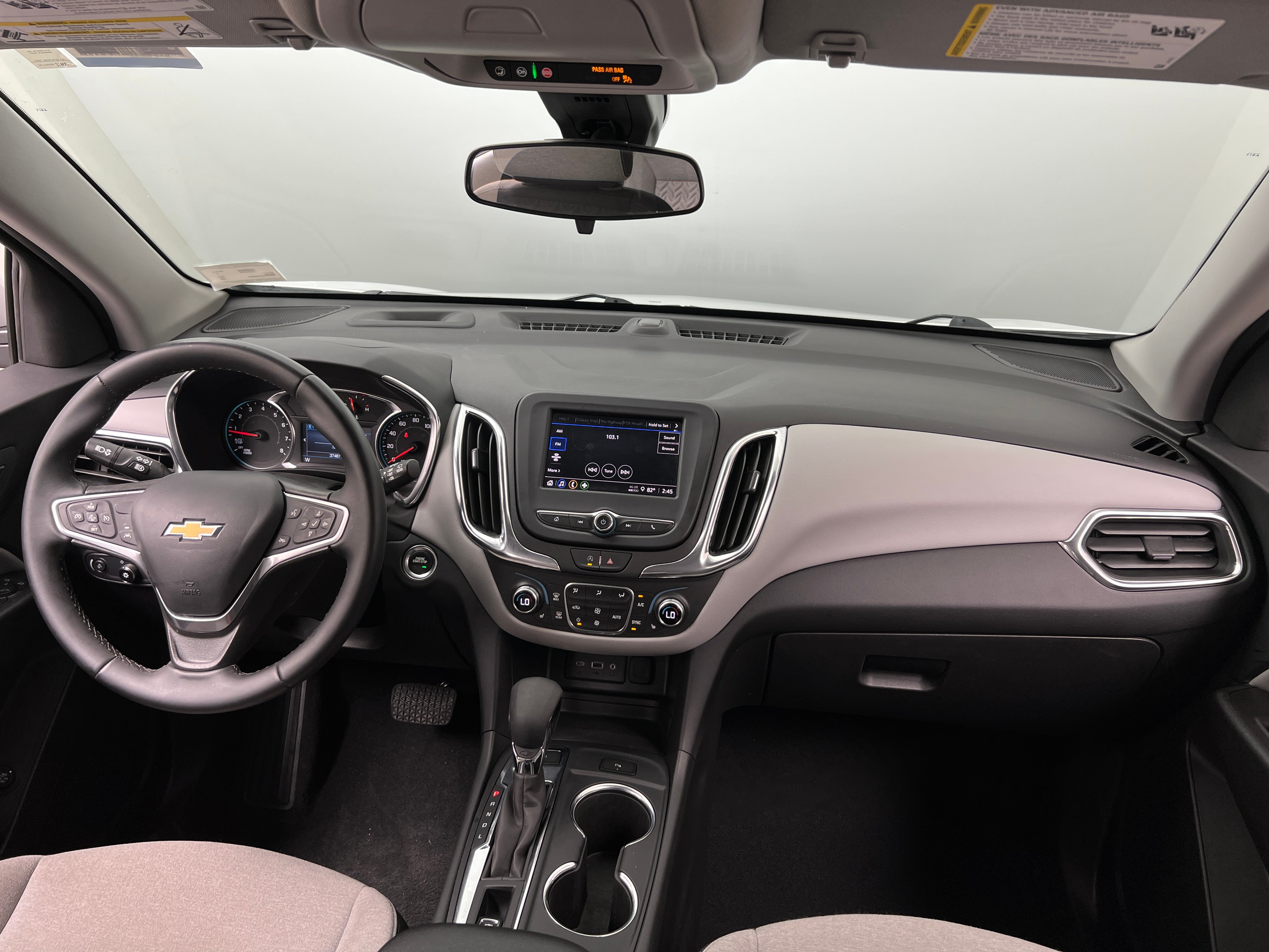 Thumbnail: 2023 Chevrolet Equinox - 3