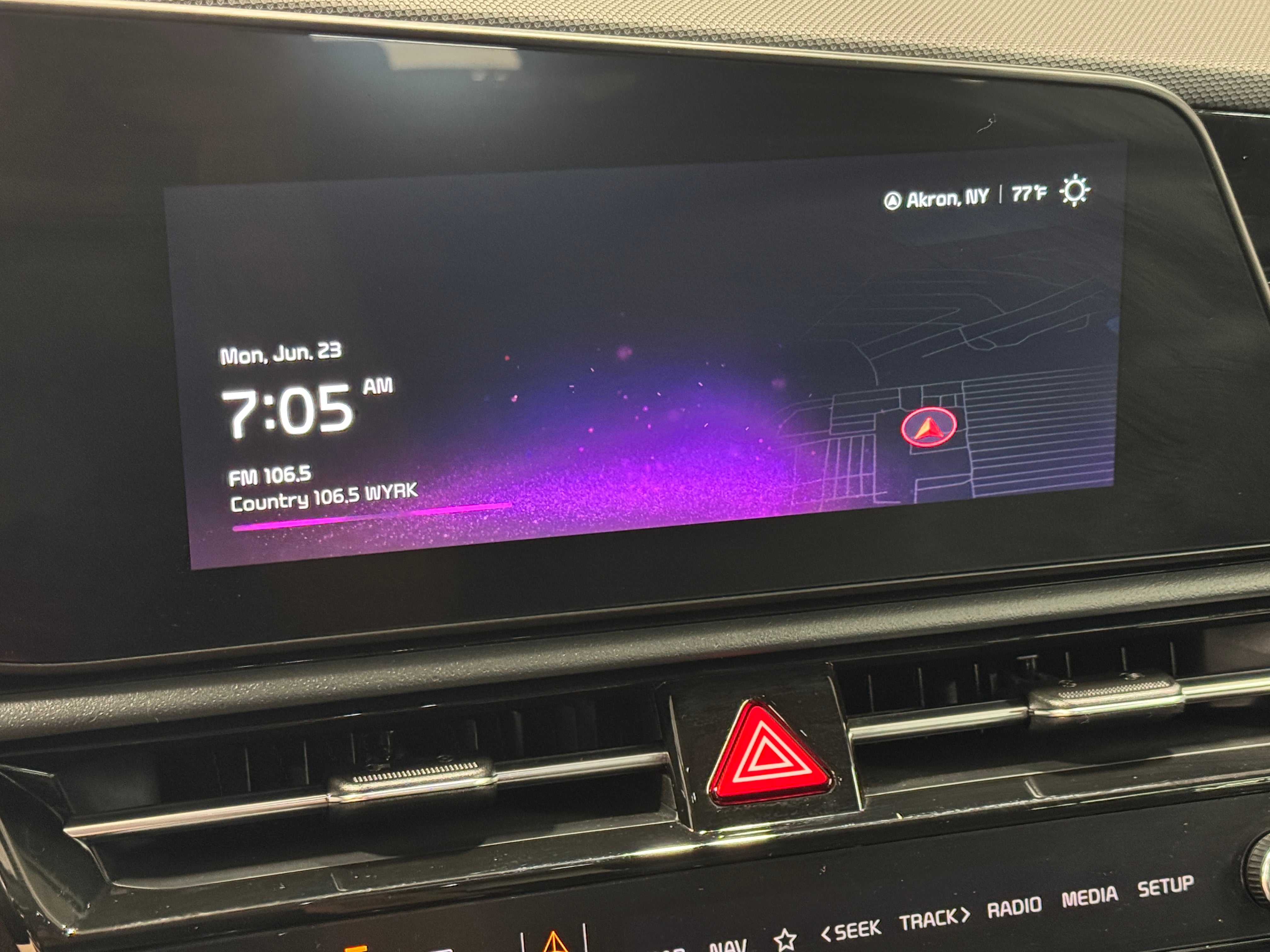 Thumbnail: 2024 Kia Niro - 3