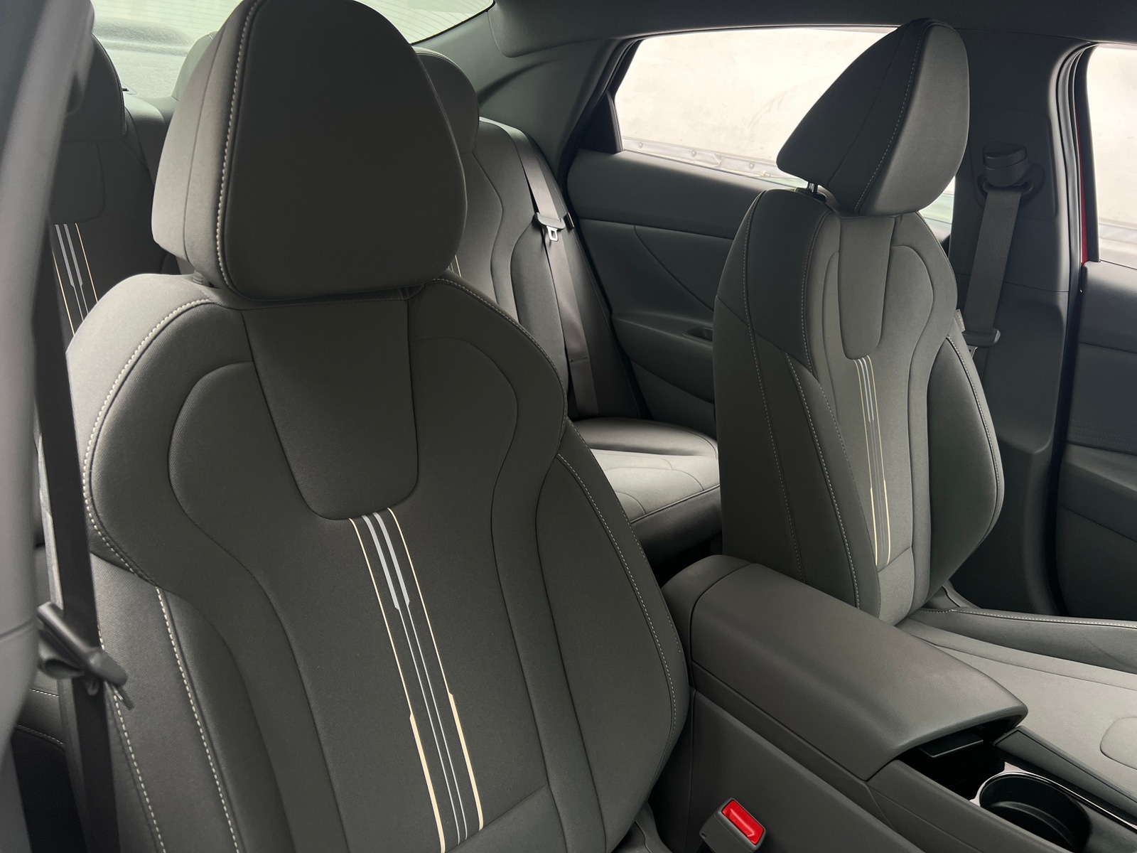 Thumbnail: 2024 Hyundai Elantra - 2