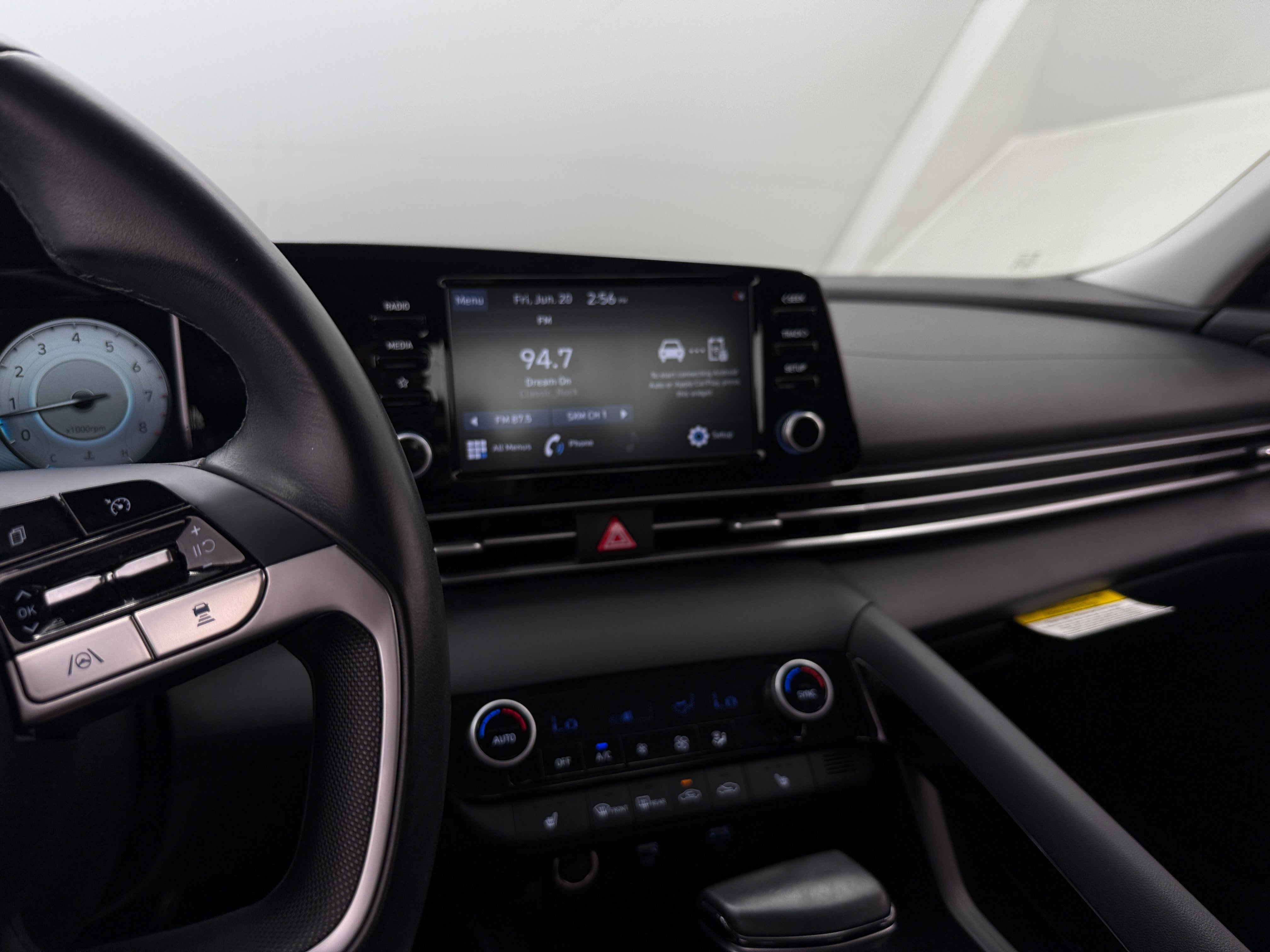 Thumbnail: 2021 Hyundai Elantra - 4