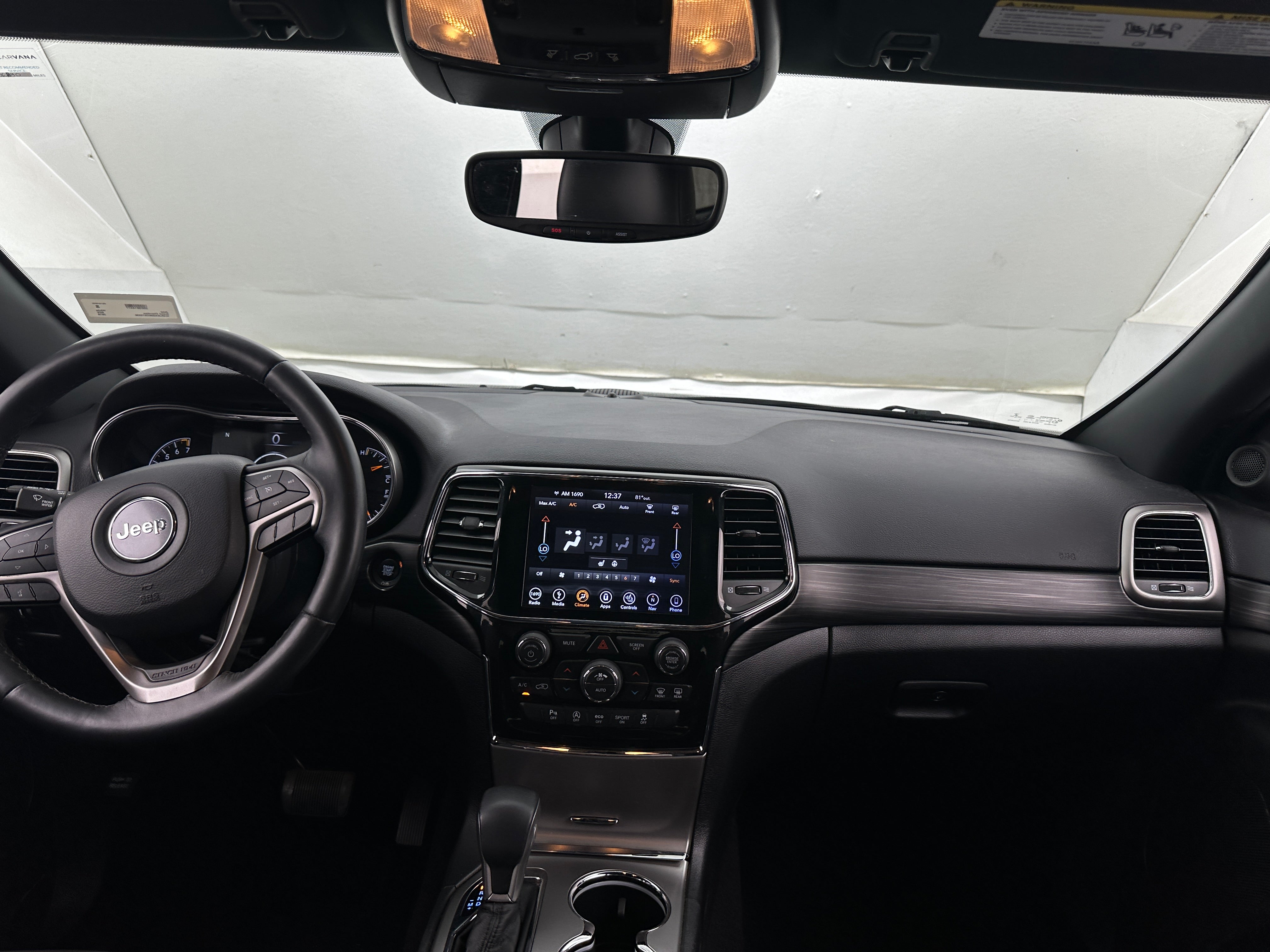 Thumbnail: 2019 Jeep Grand Cherokee - 3