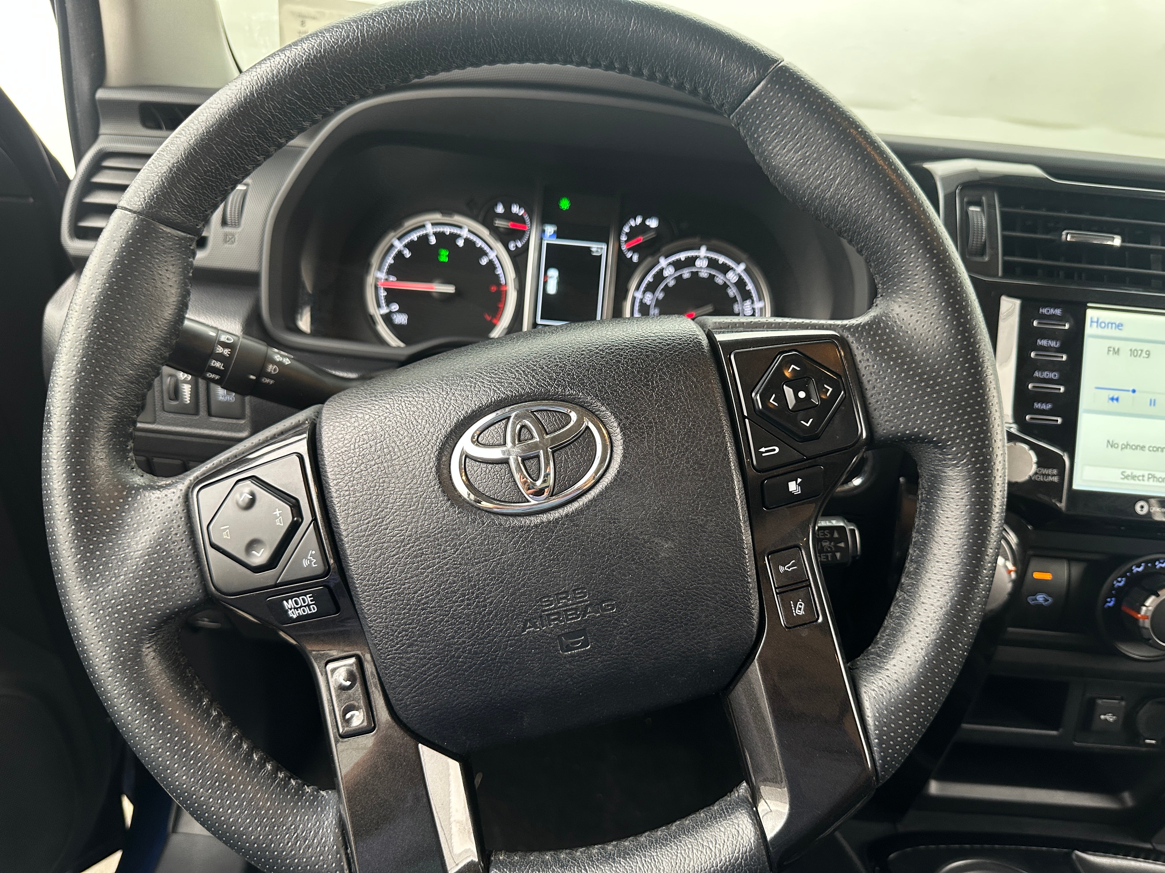 Thumbnail: 2020 Toyota 4Runner - 4