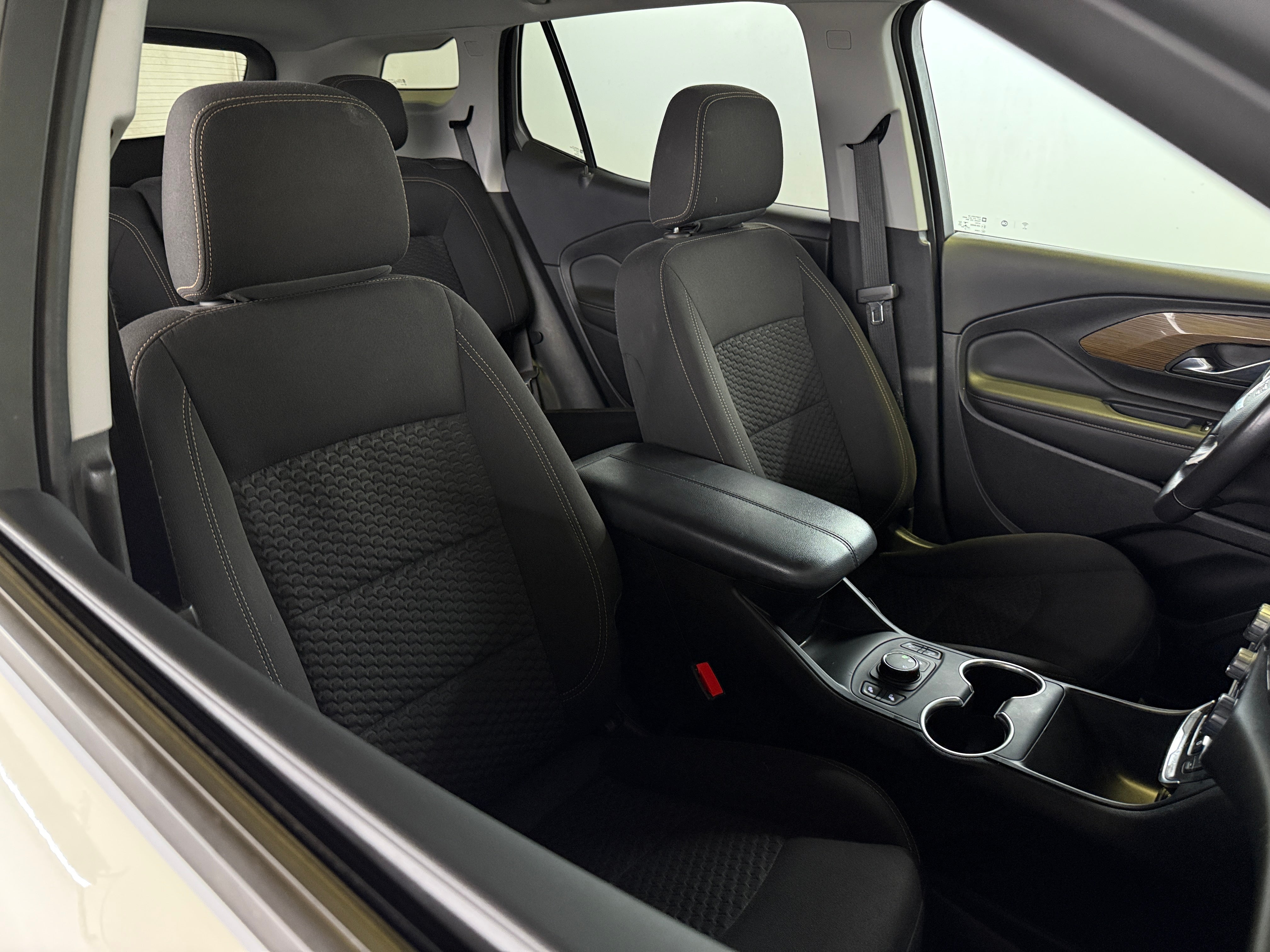 Thumbnail: 2020 GMC Terrain - 2