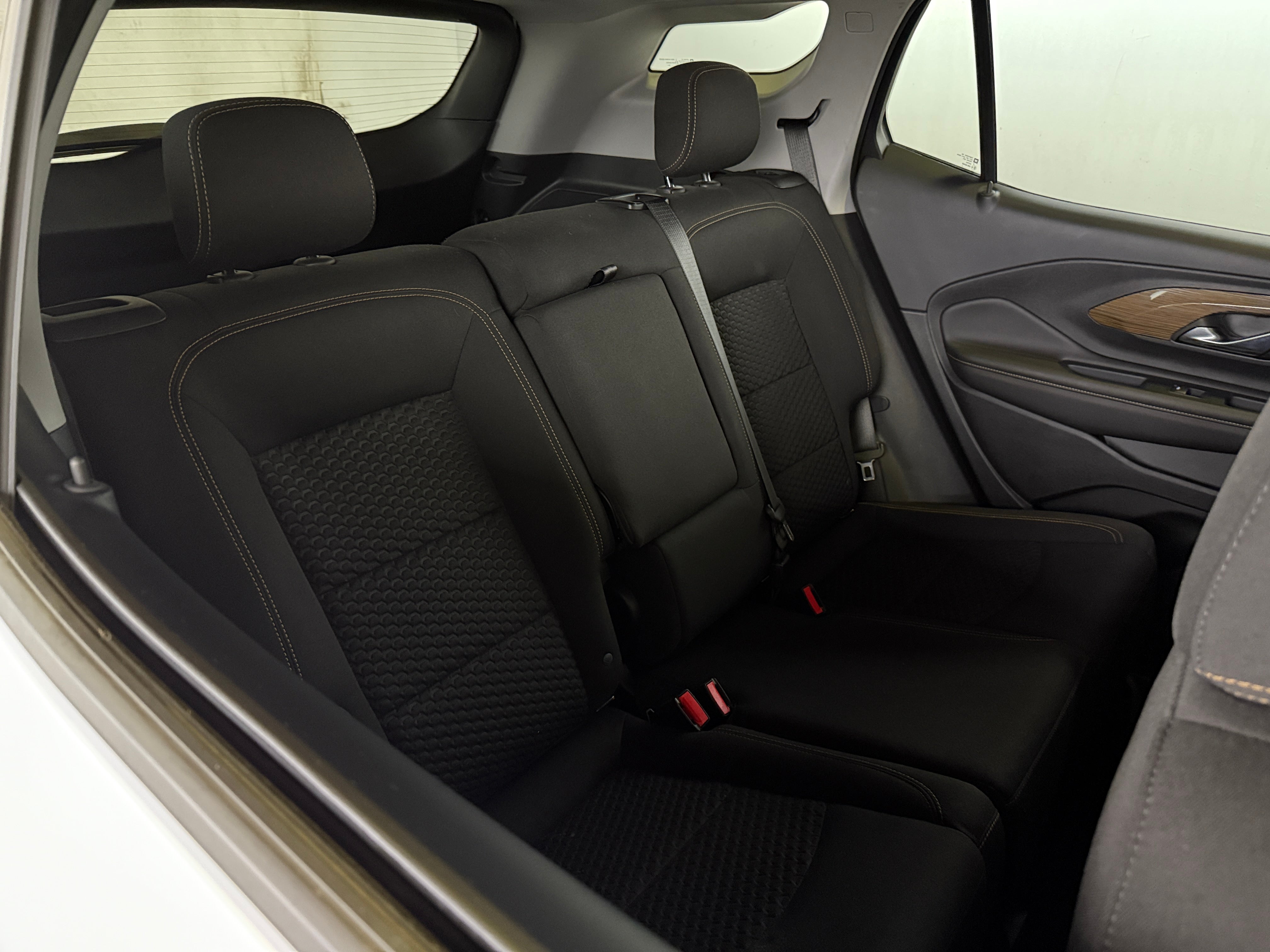 Thumbnail: 2020 GMC Terrain - 6