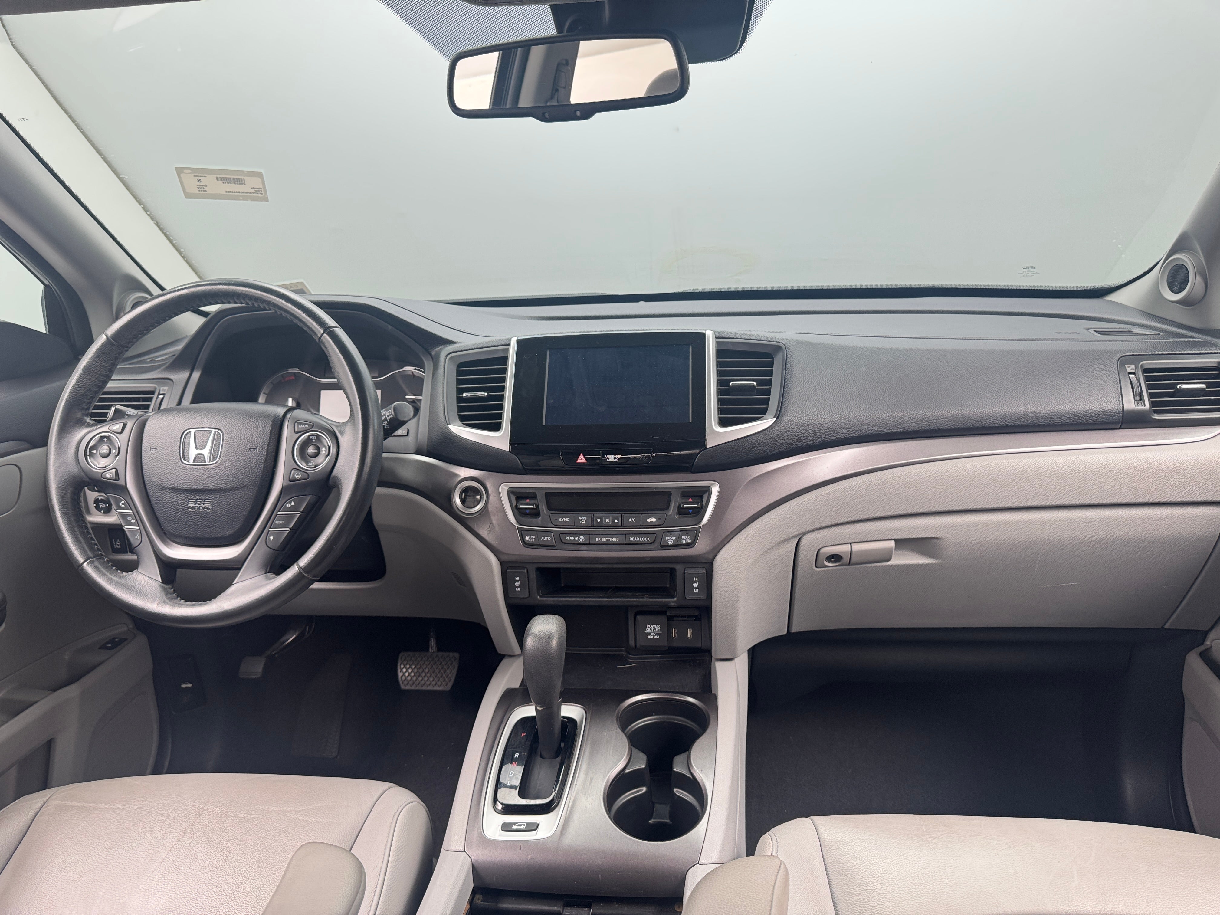 Thumbnail: 2016 Honda Pilot - 2