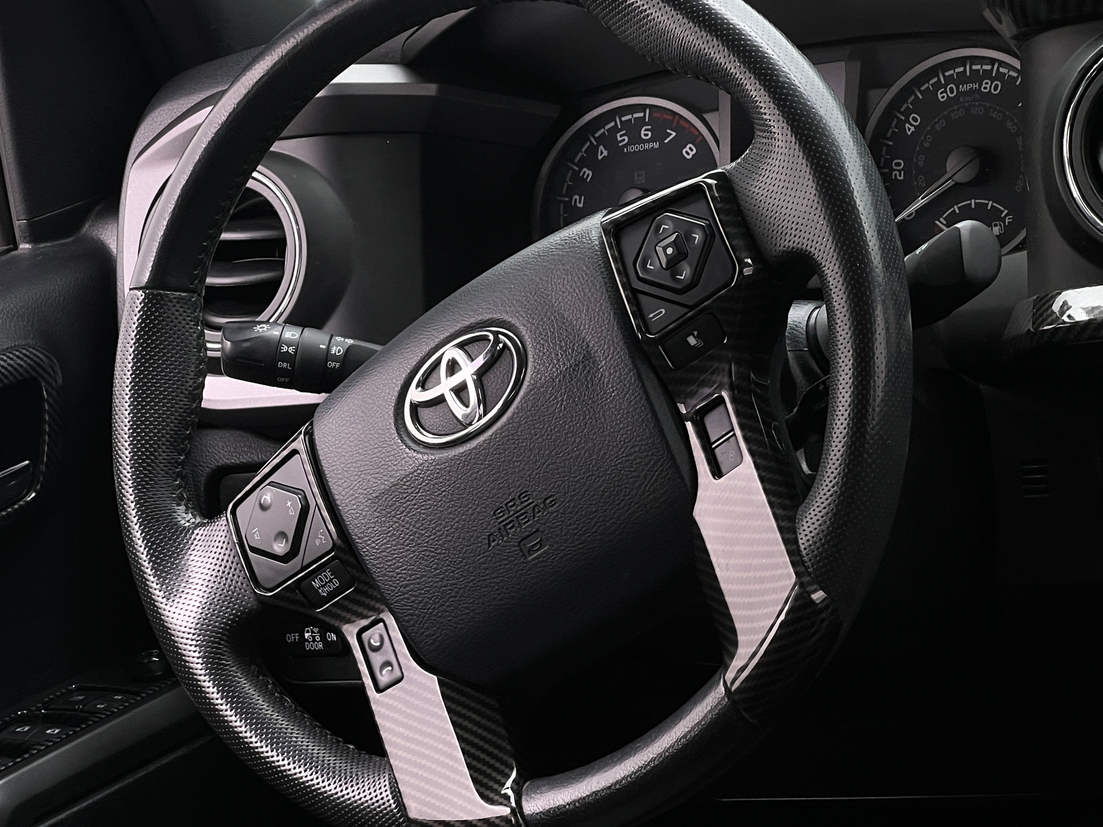 Thumbnail: 2020 Toyota Tacoma - 5
