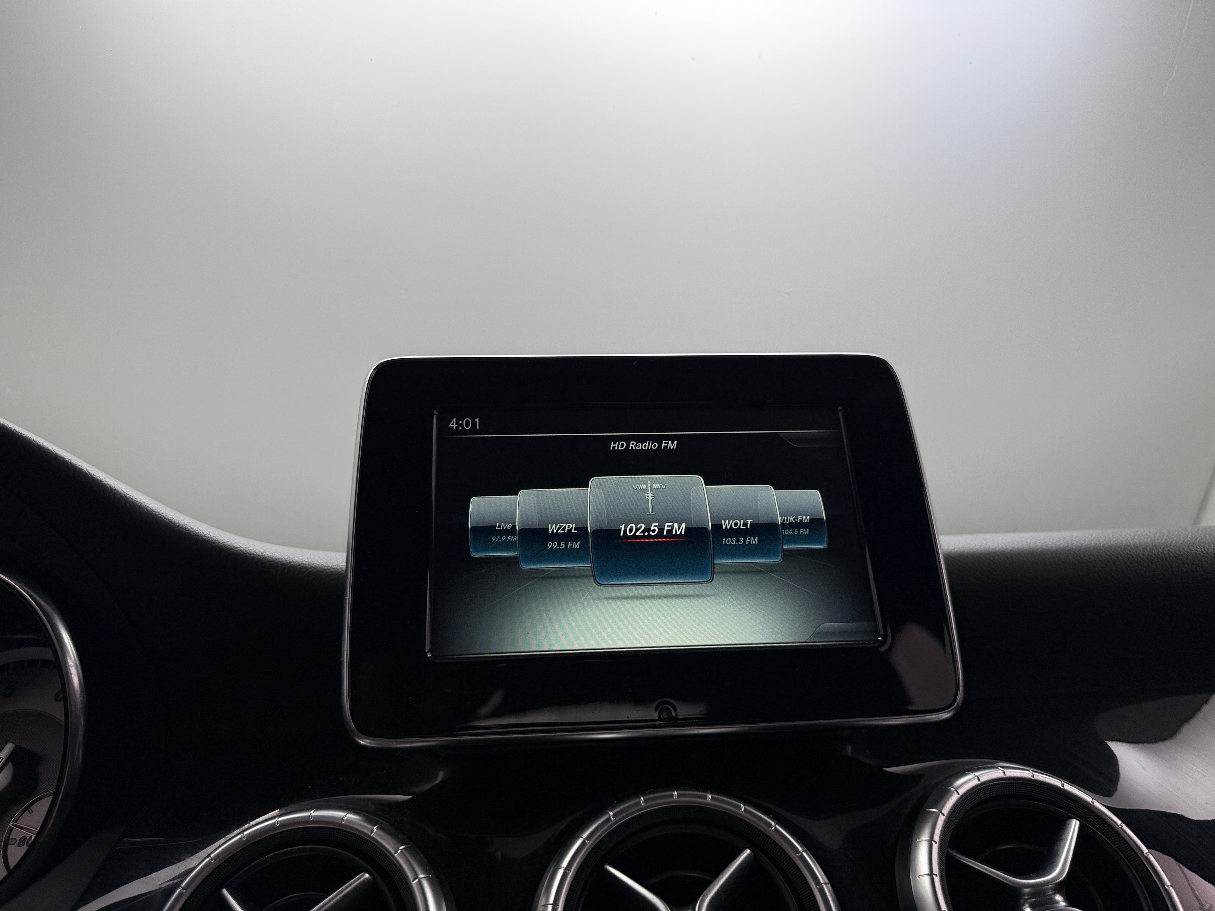 Thumbnail: 2016 Mercedes-Benz CLA - 3