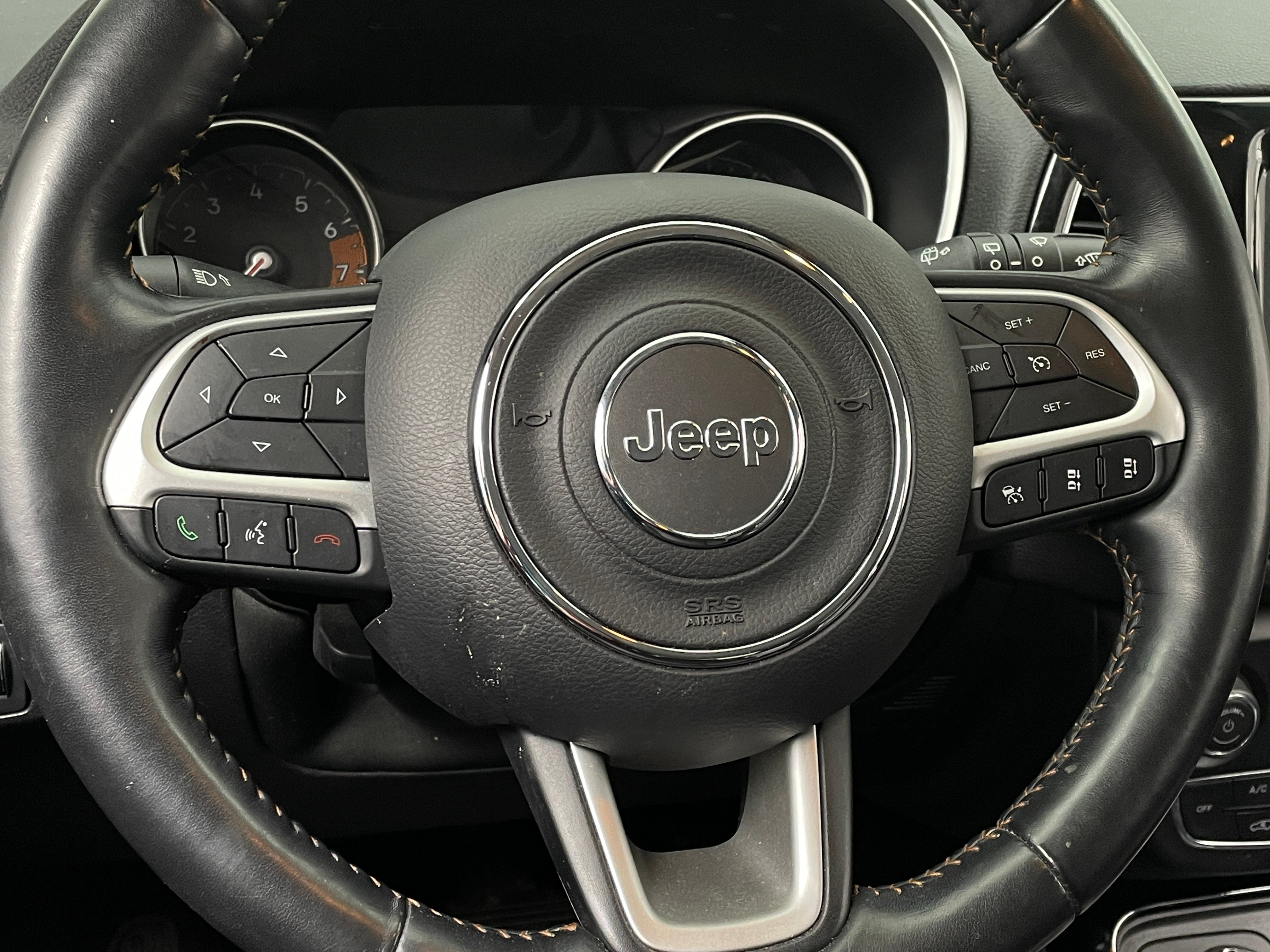 Thumbnail: 2021 Jeep Compass - 4