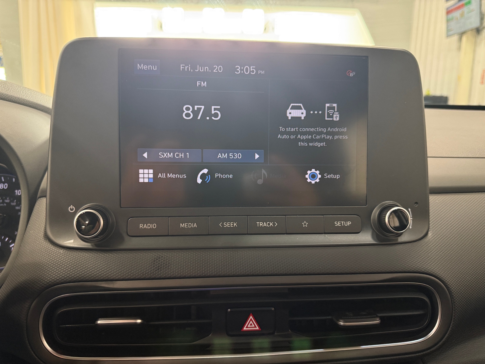 Thumbnail: 2022 Hyundai Kona - 4