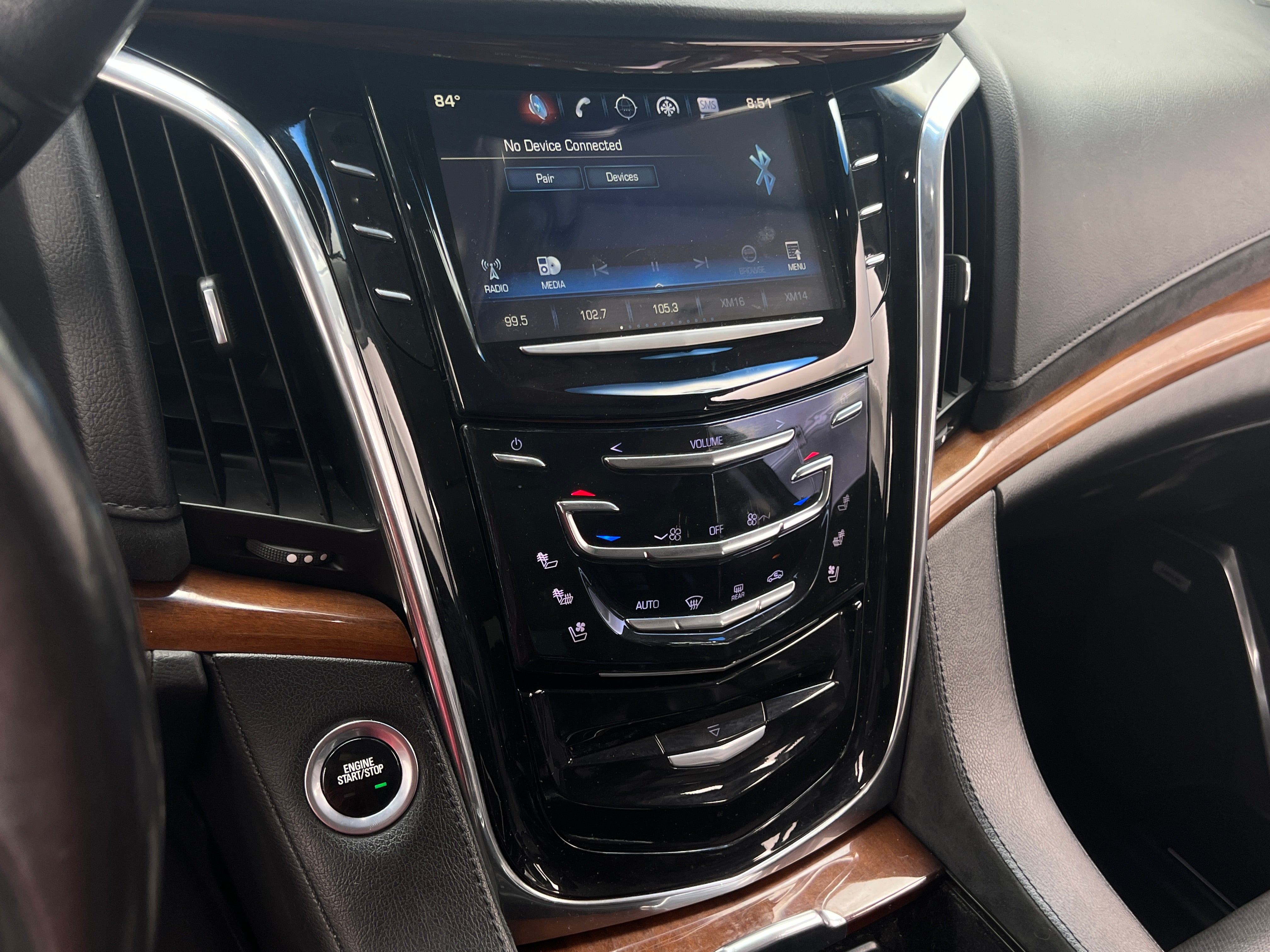 Thumbnail: 2017 Cadillac Escalade - 3