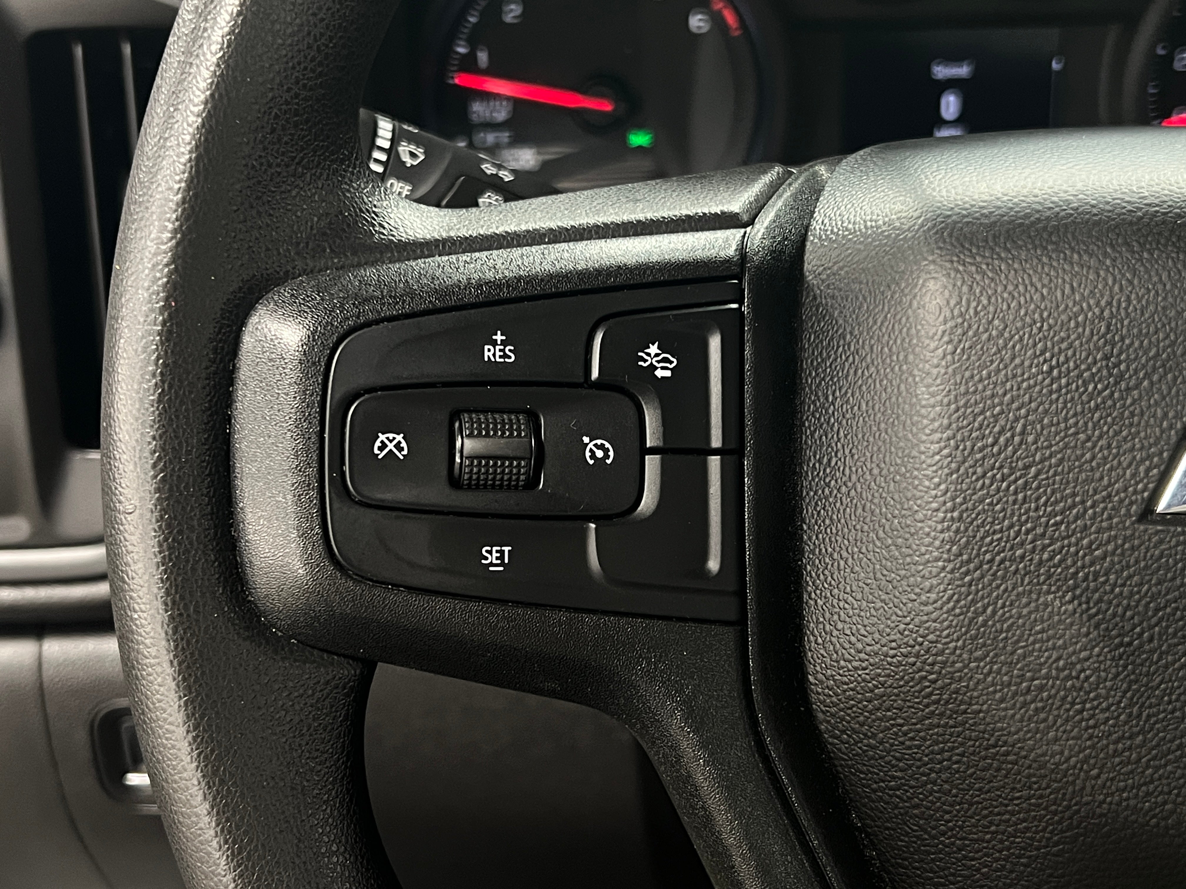Thumbnail: 2024 Chevrolet Silverado 1500 - 5