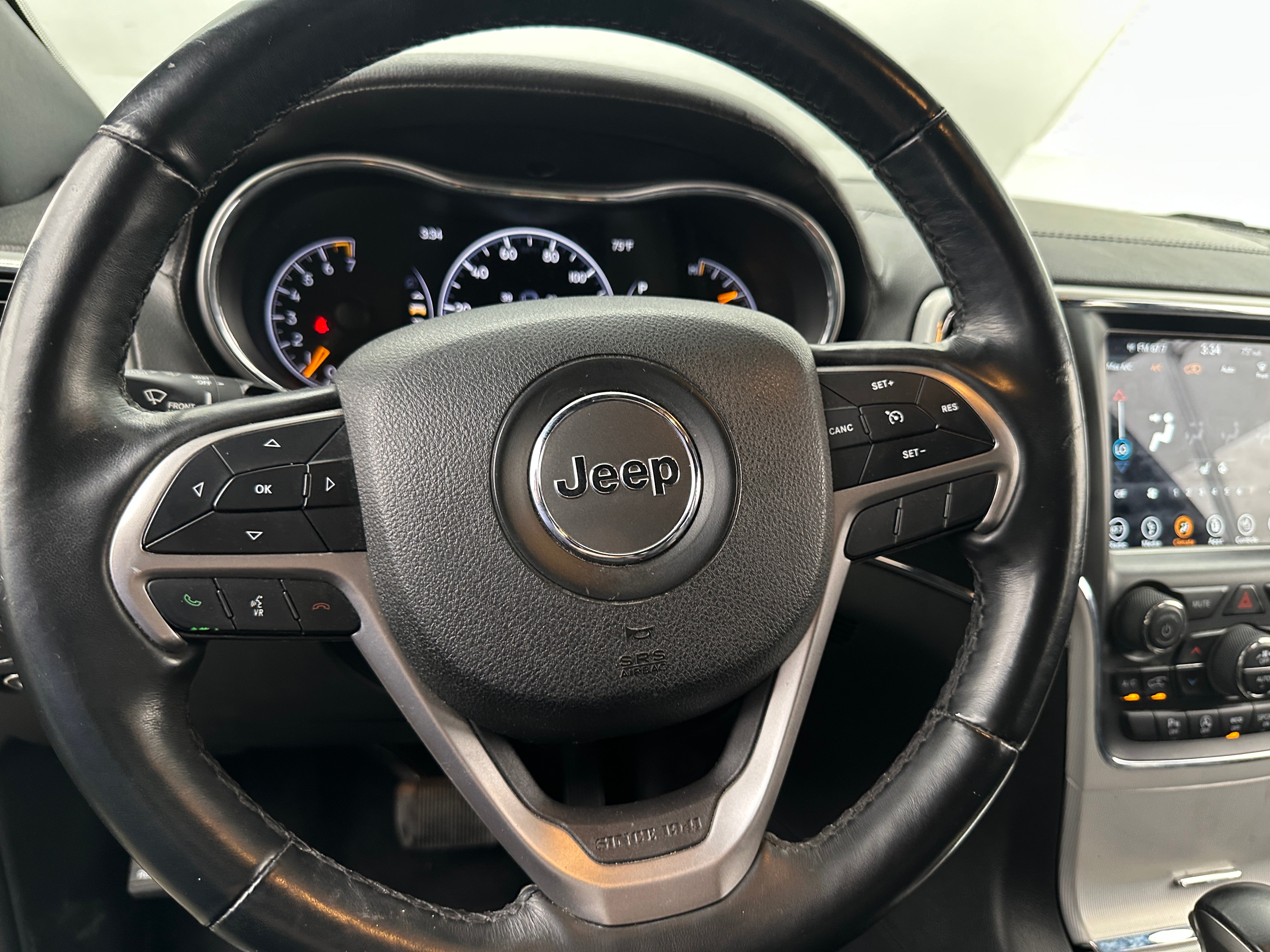Thumbnail: 2018 Jeep Grand Cherokee - 4