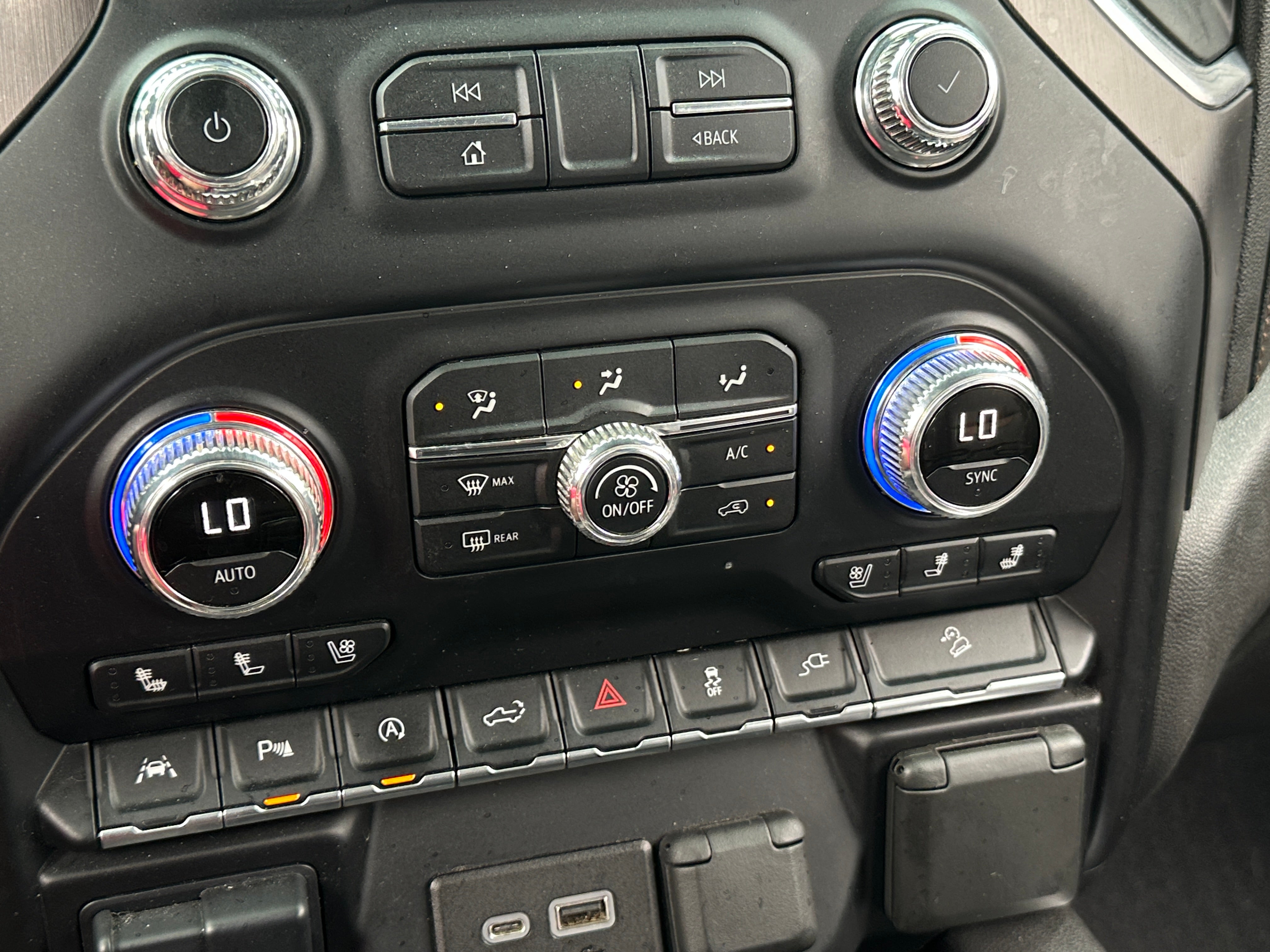 Thumbnail: 2020 GMC Sierra 1500 - 3