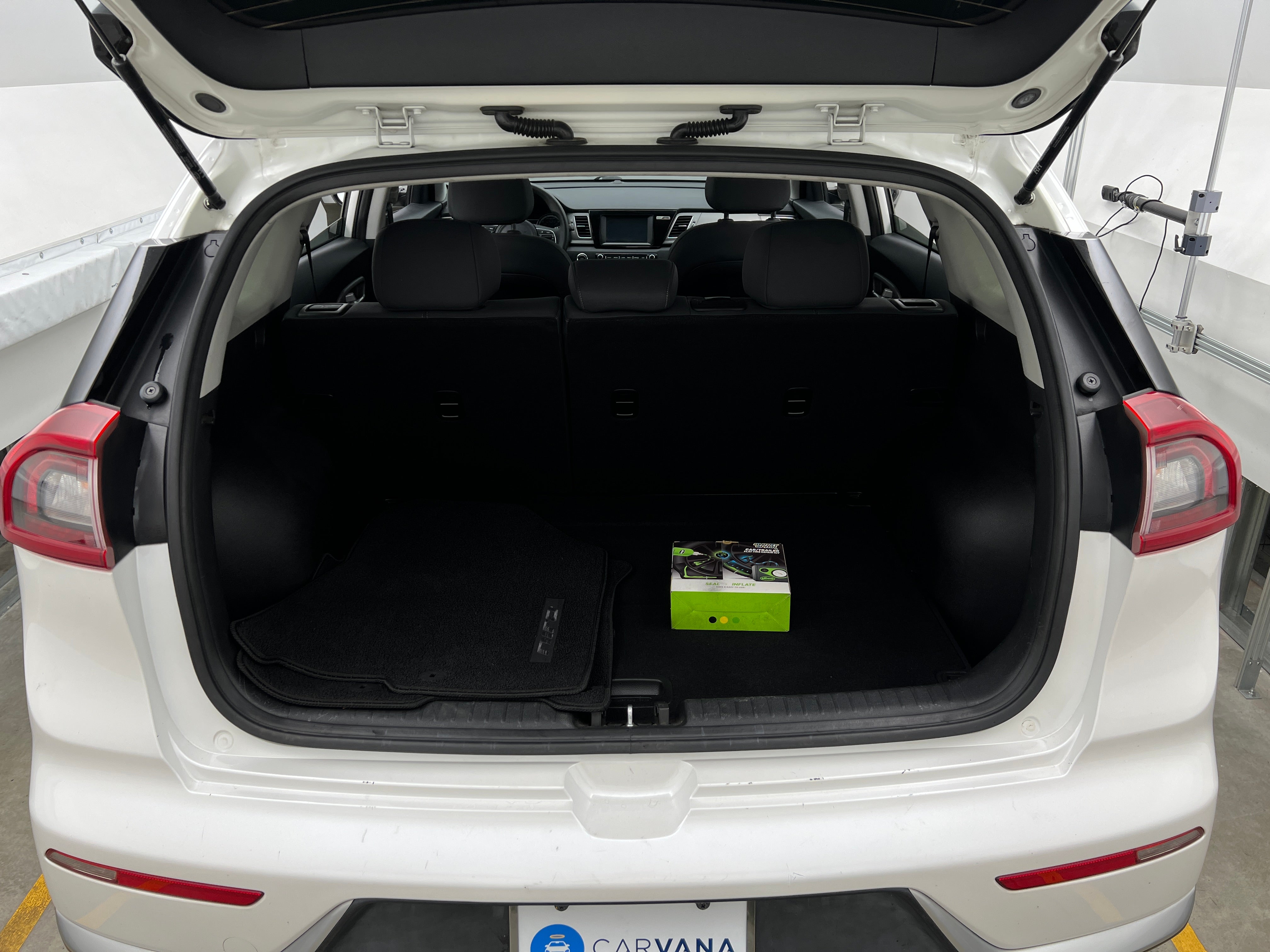 Thumbnail: 2018 Kia Niro - 7