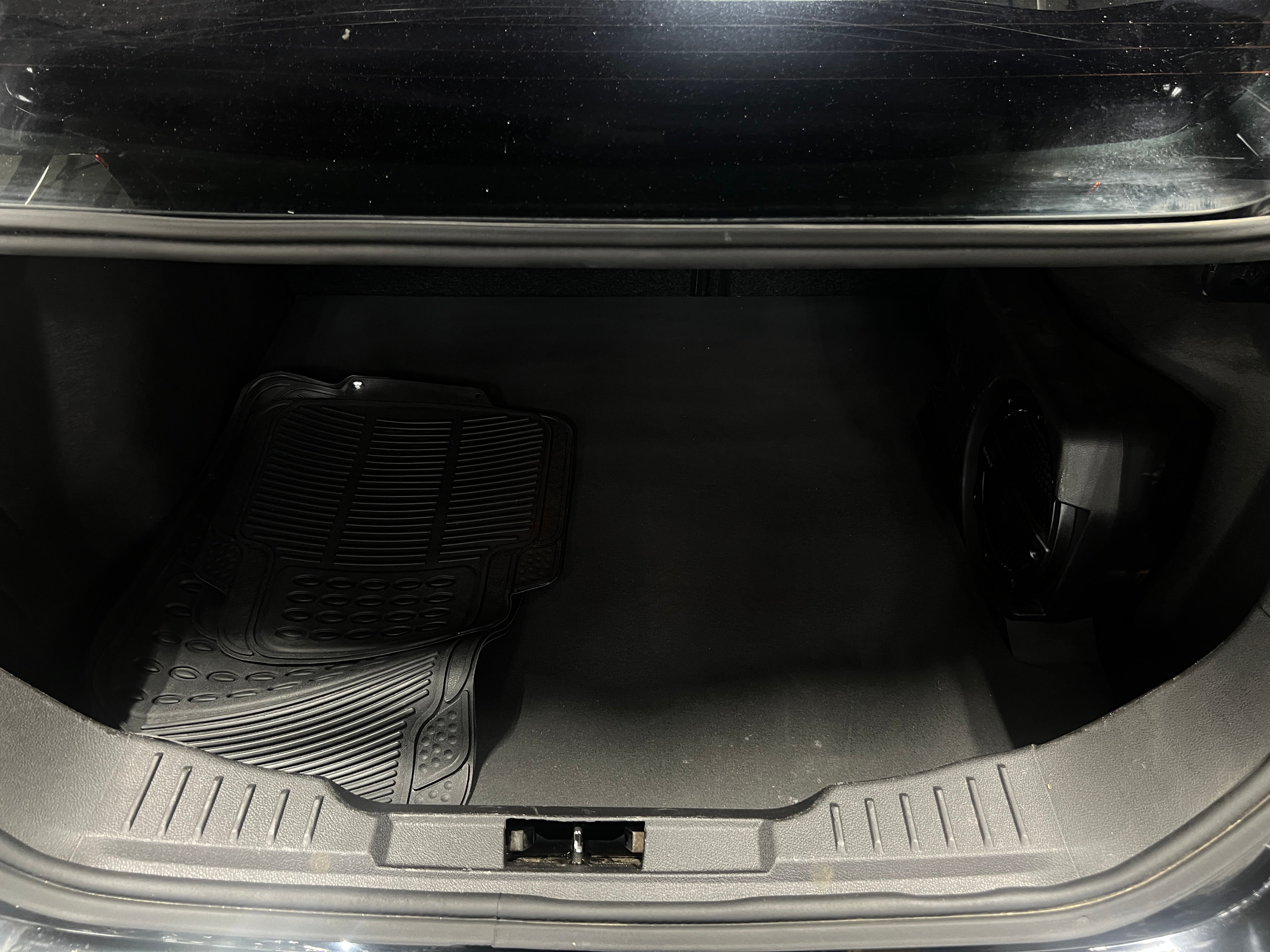 Thumbnail: 2016 Ford Focus - 6
