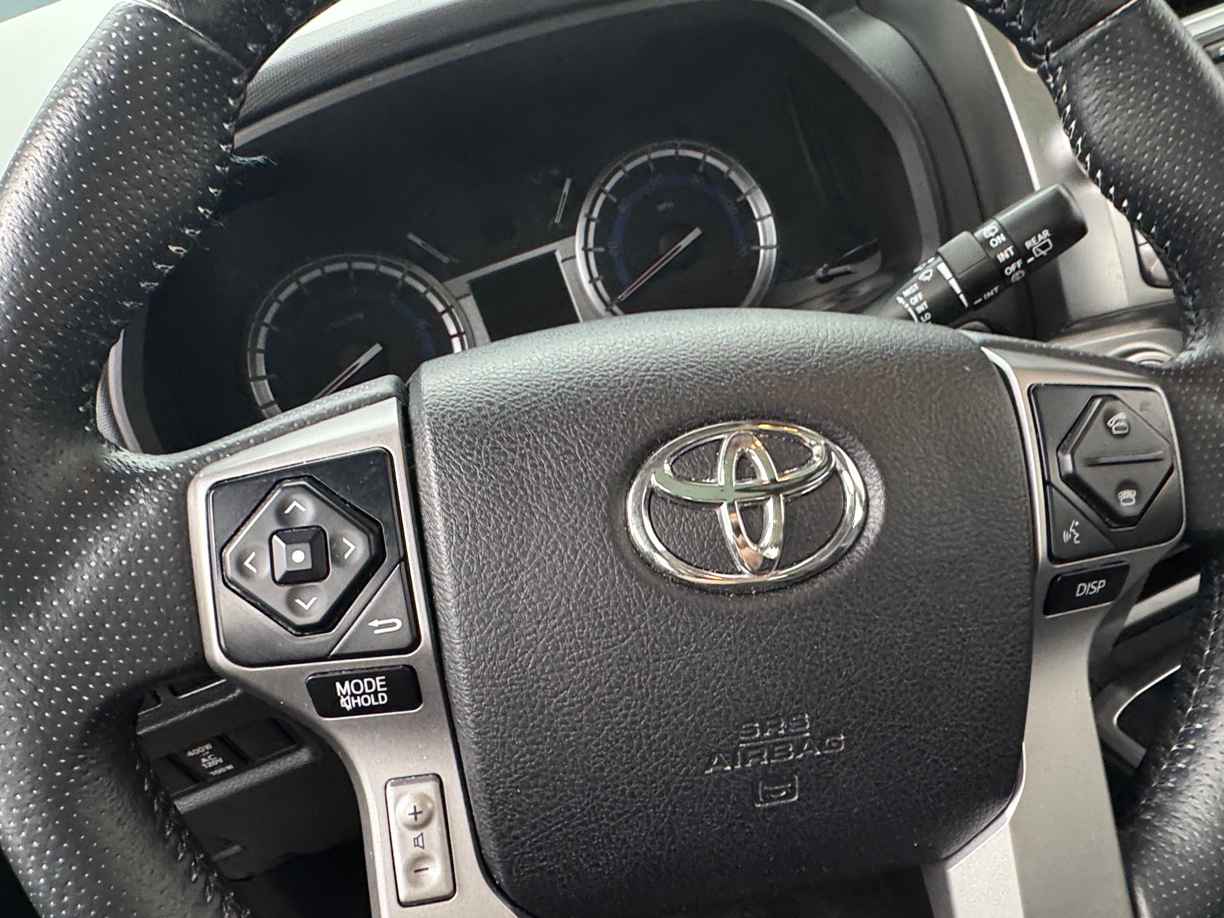 Thumbnail: 2018 Toyota 4Runner - 5