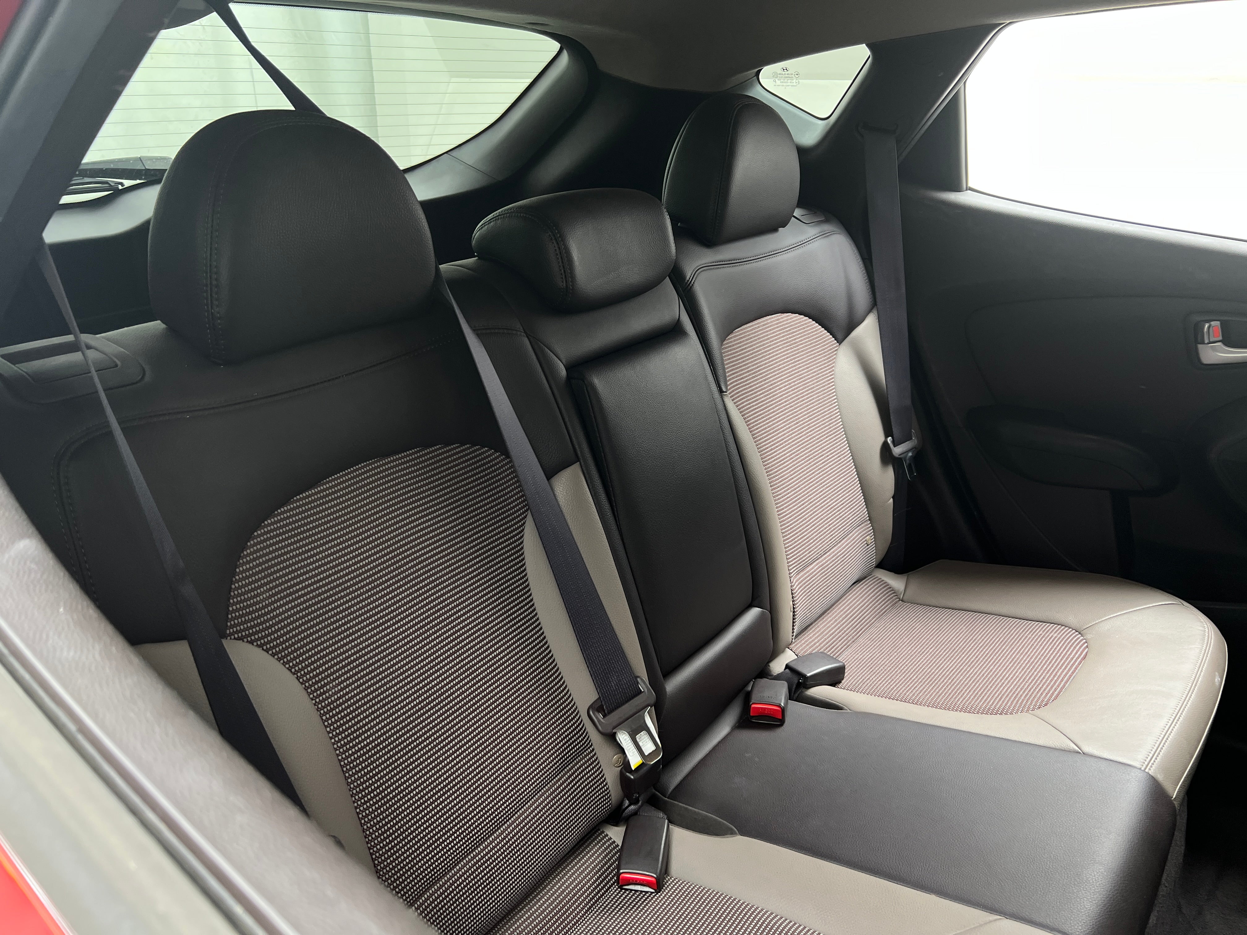 Thumbnail: 2013 Hyundai Tucson - 6