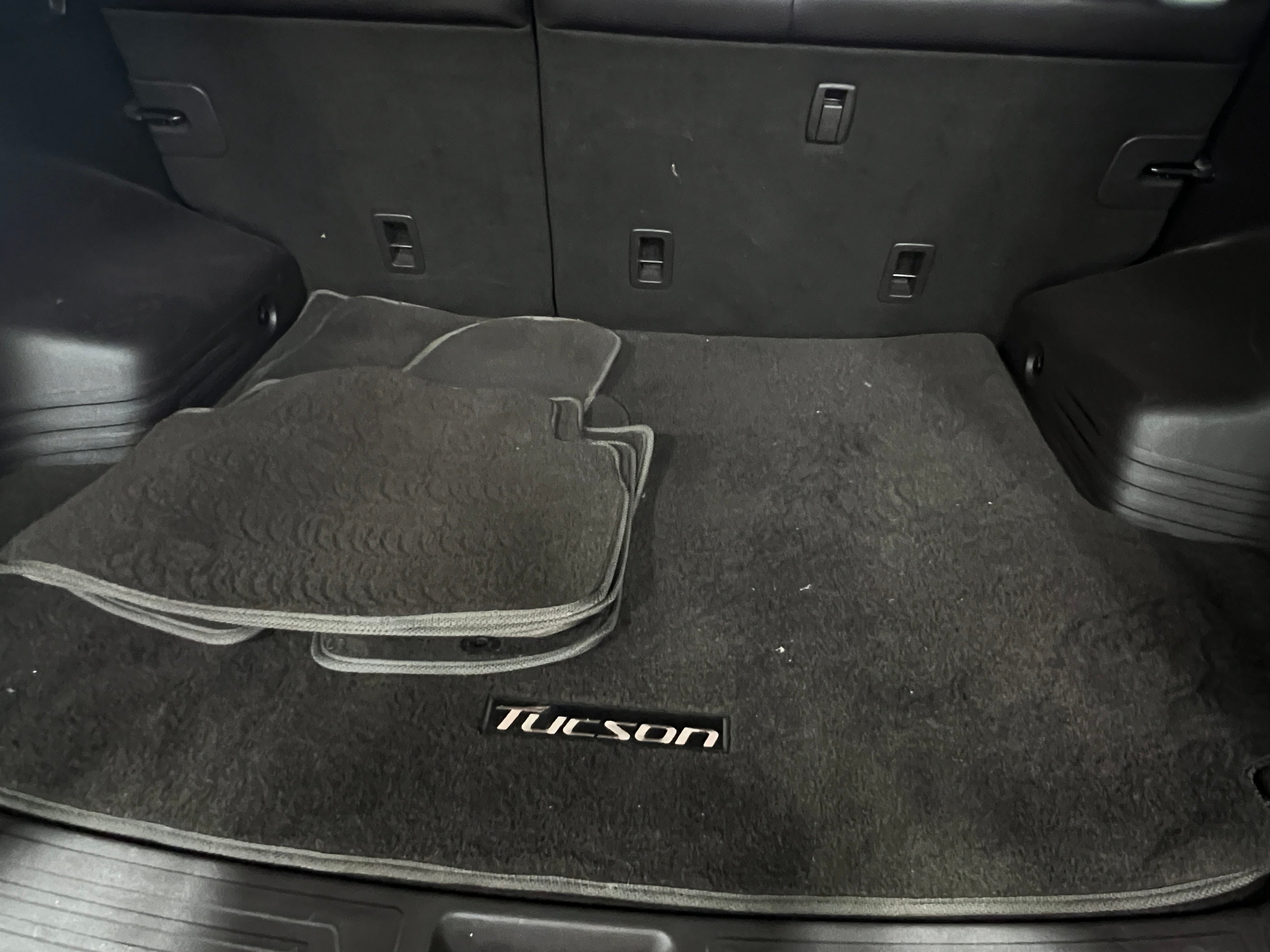 Thumbnail: 2013 Hyundai Tucson - 7