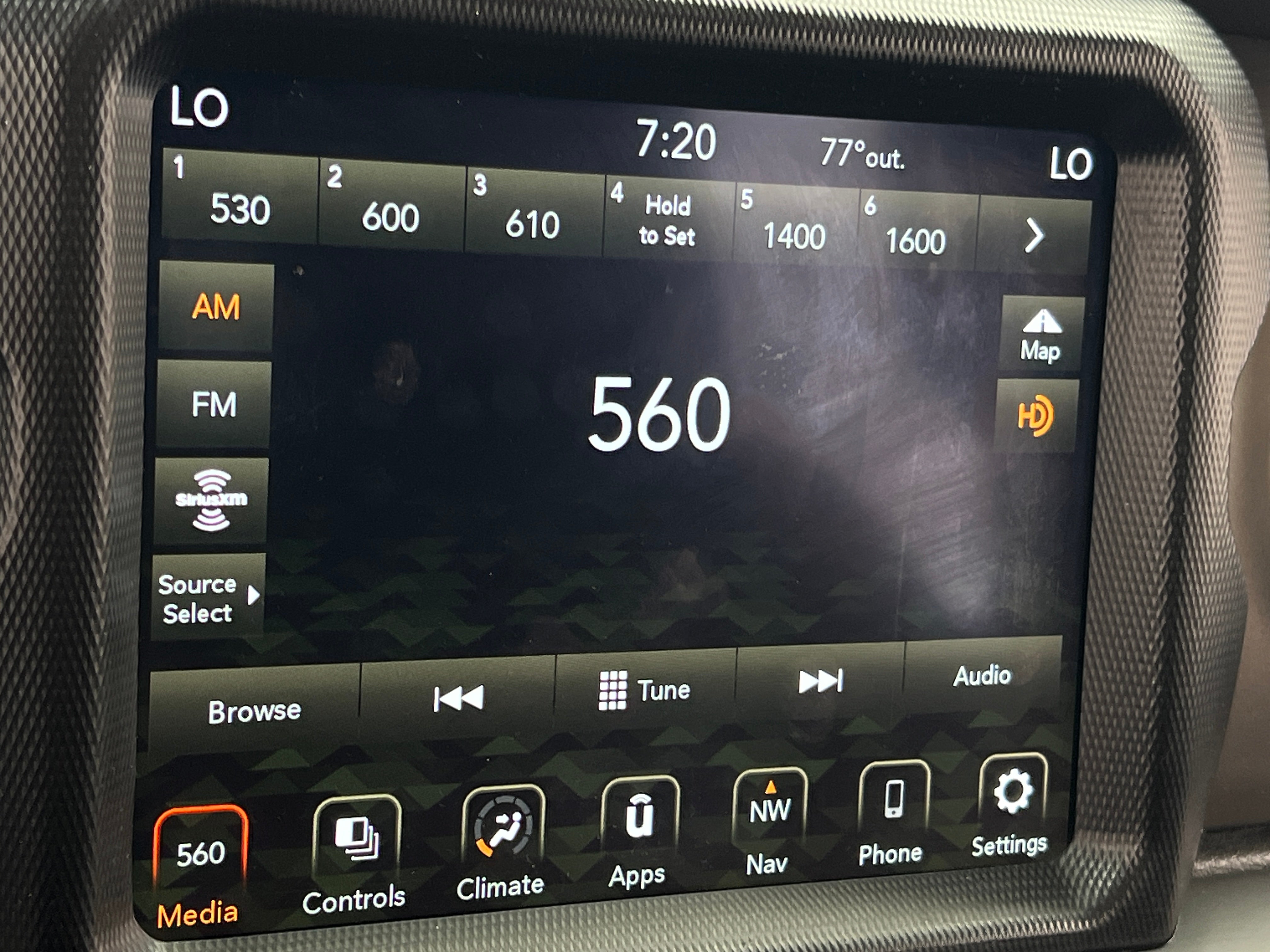 Thumbnail: 2021 Jeep Gladiator - 3