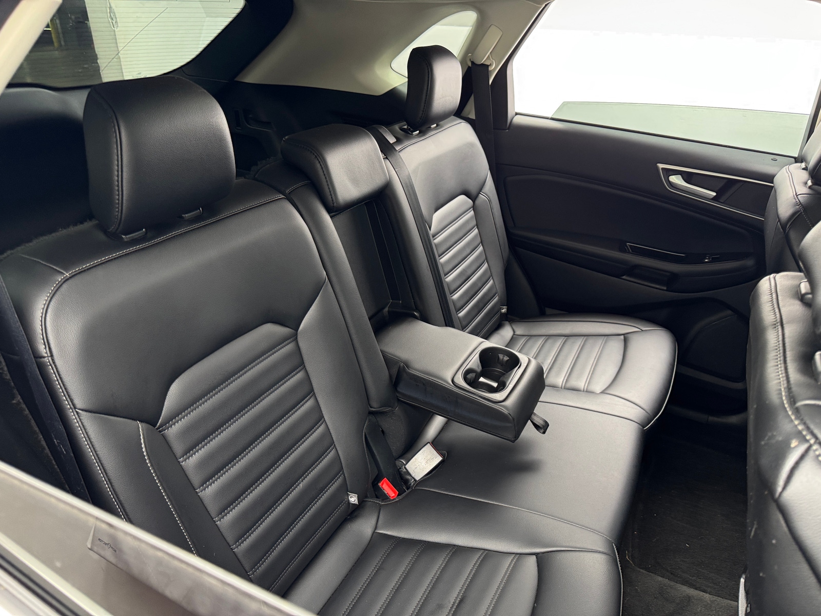 Thumbnail: 2020 Ford Edge - 5