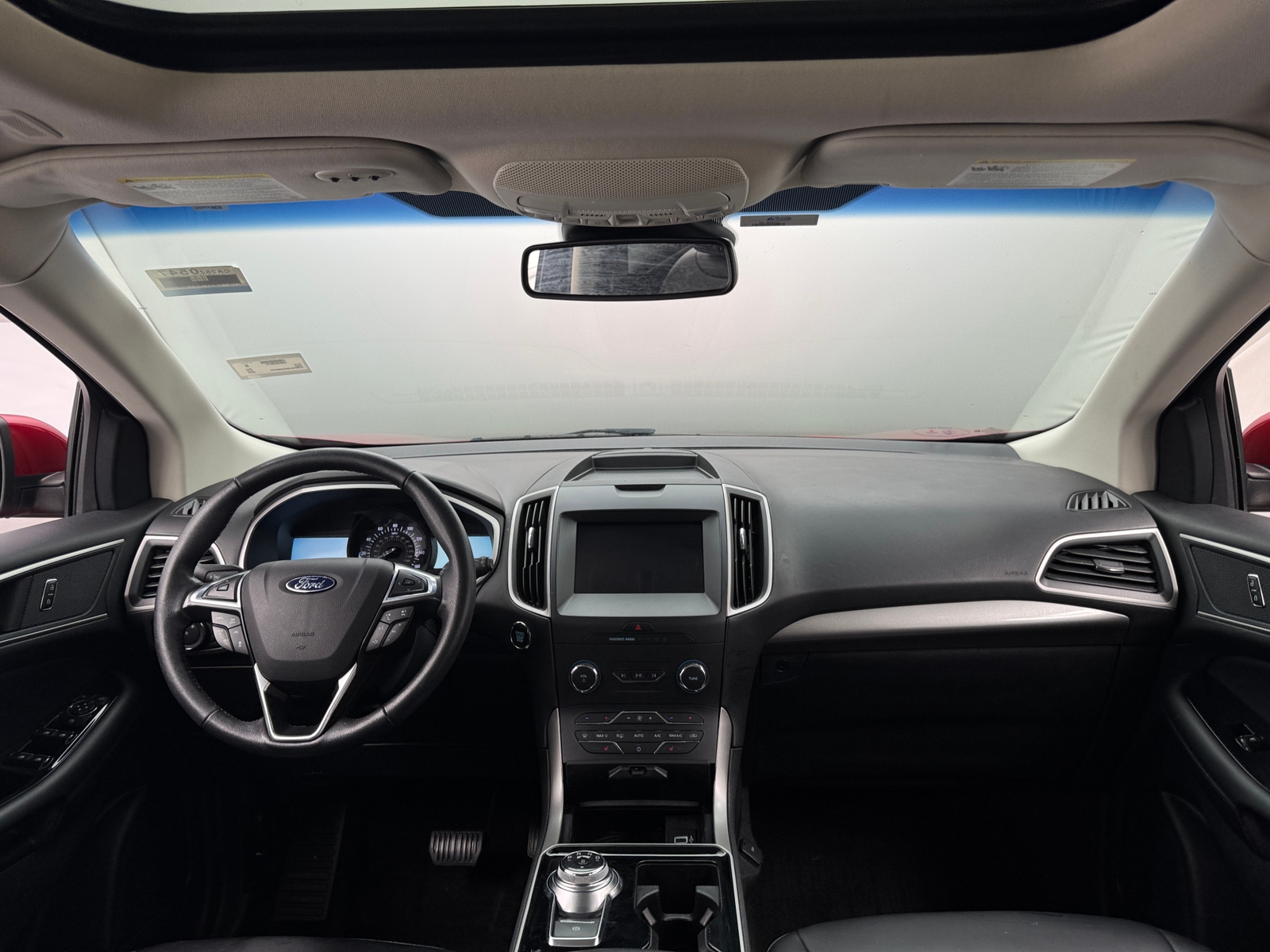 Thumbnail: 2020 Ford Edge - 2