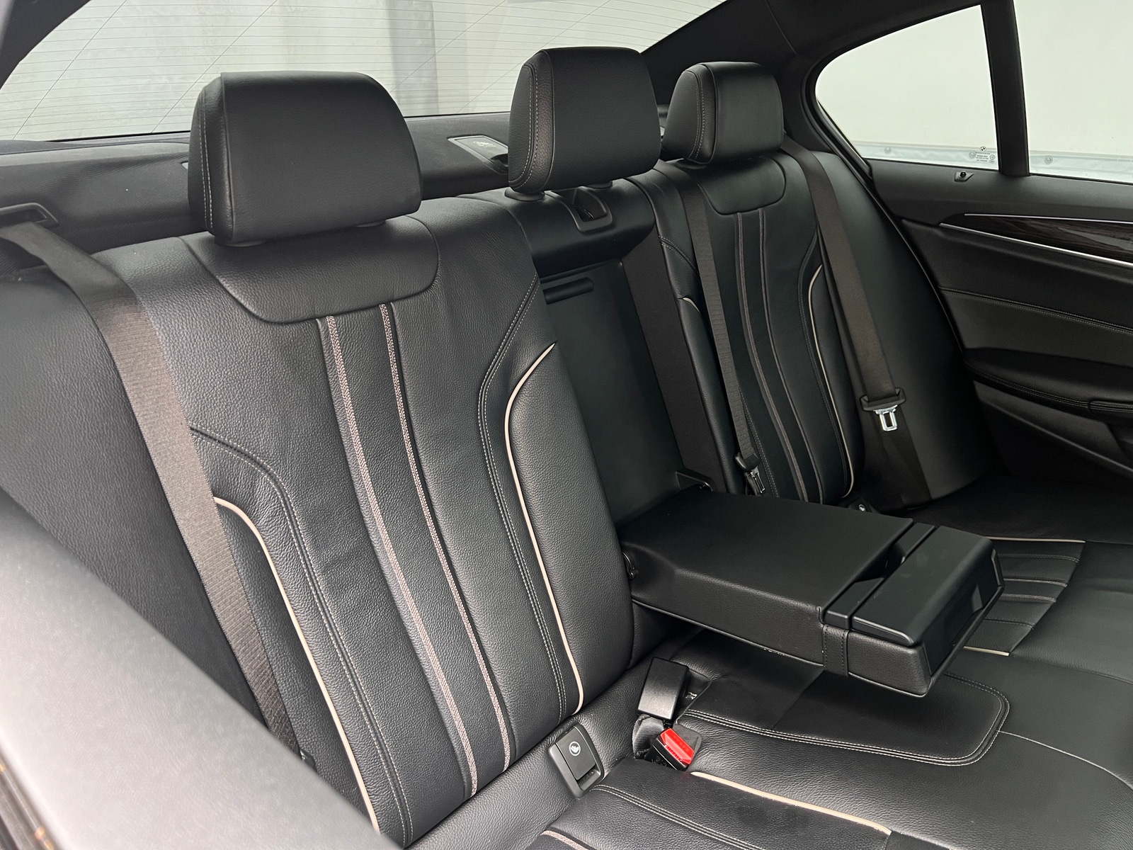Thumbnail: 2018 BMW 5 Series - 5